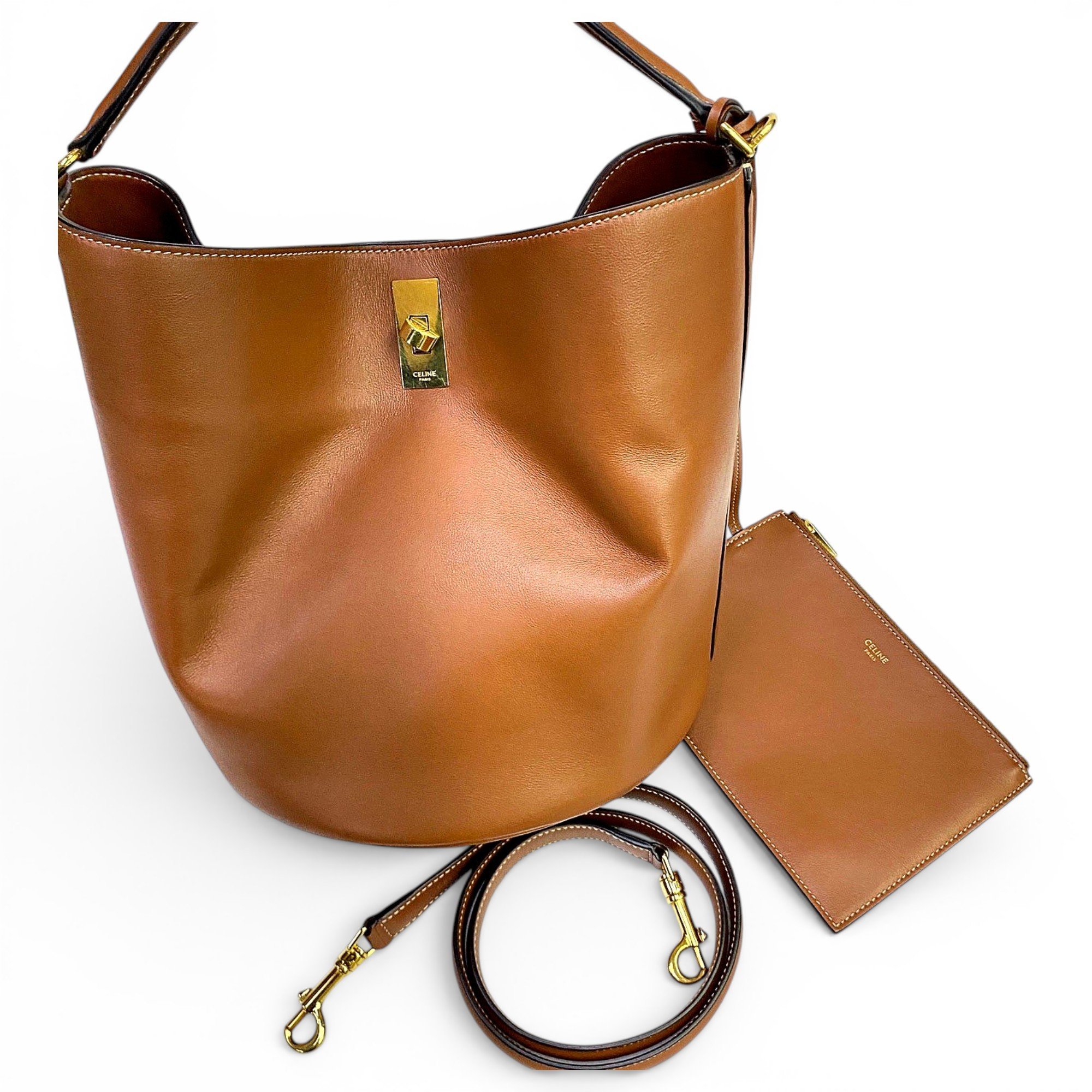 SEAU 16 leather handbag