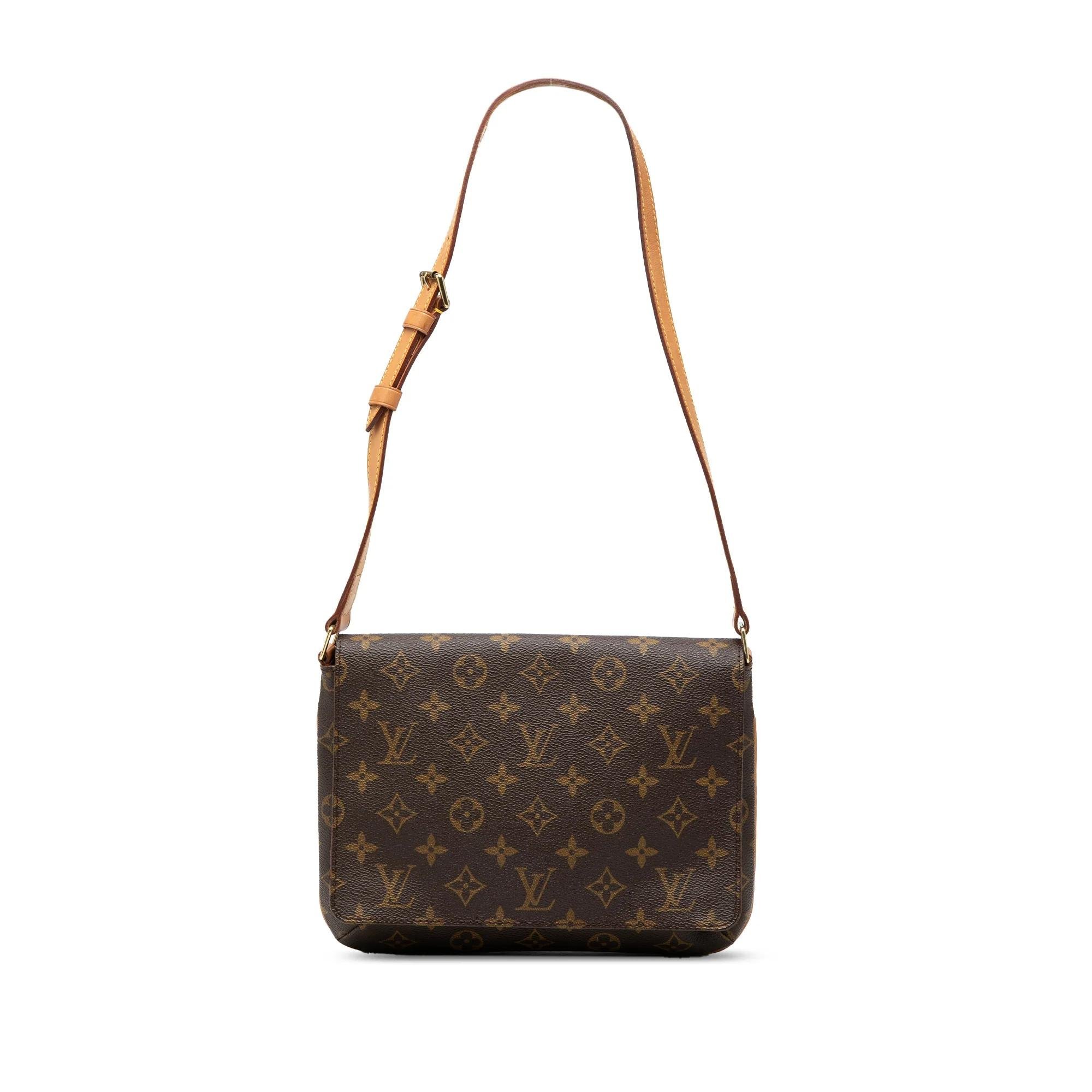 Musette leather handbag