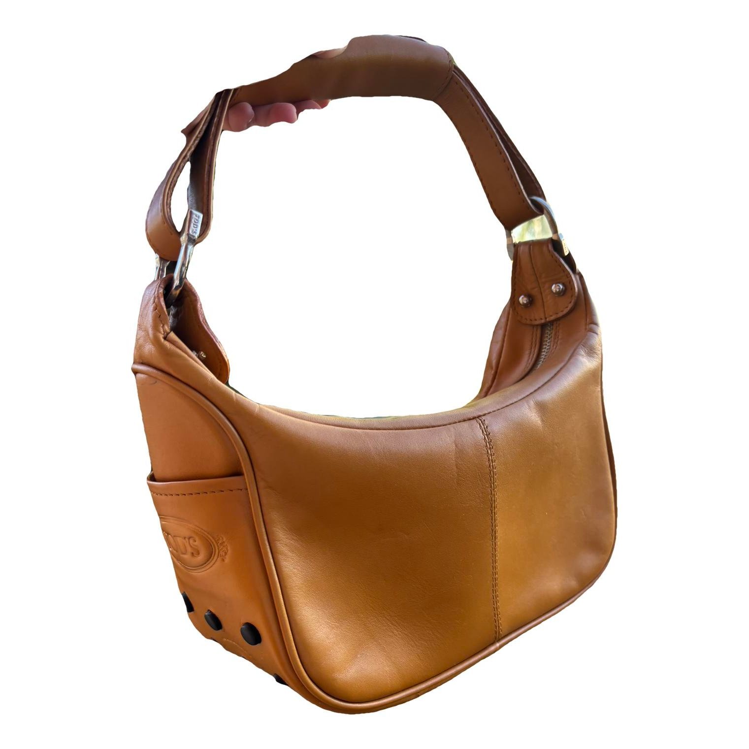 Wave leather bag