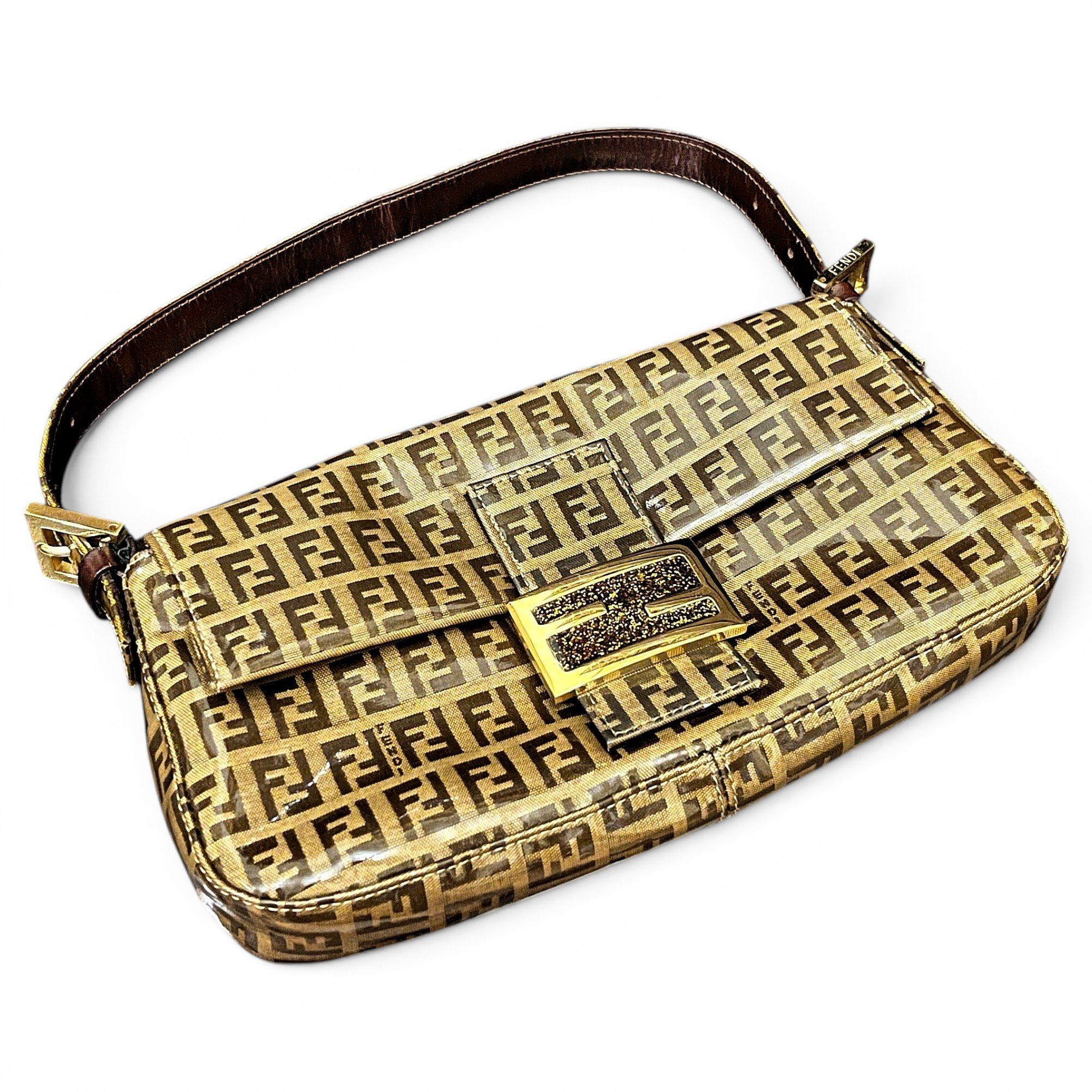 Baguette patent leather handbag