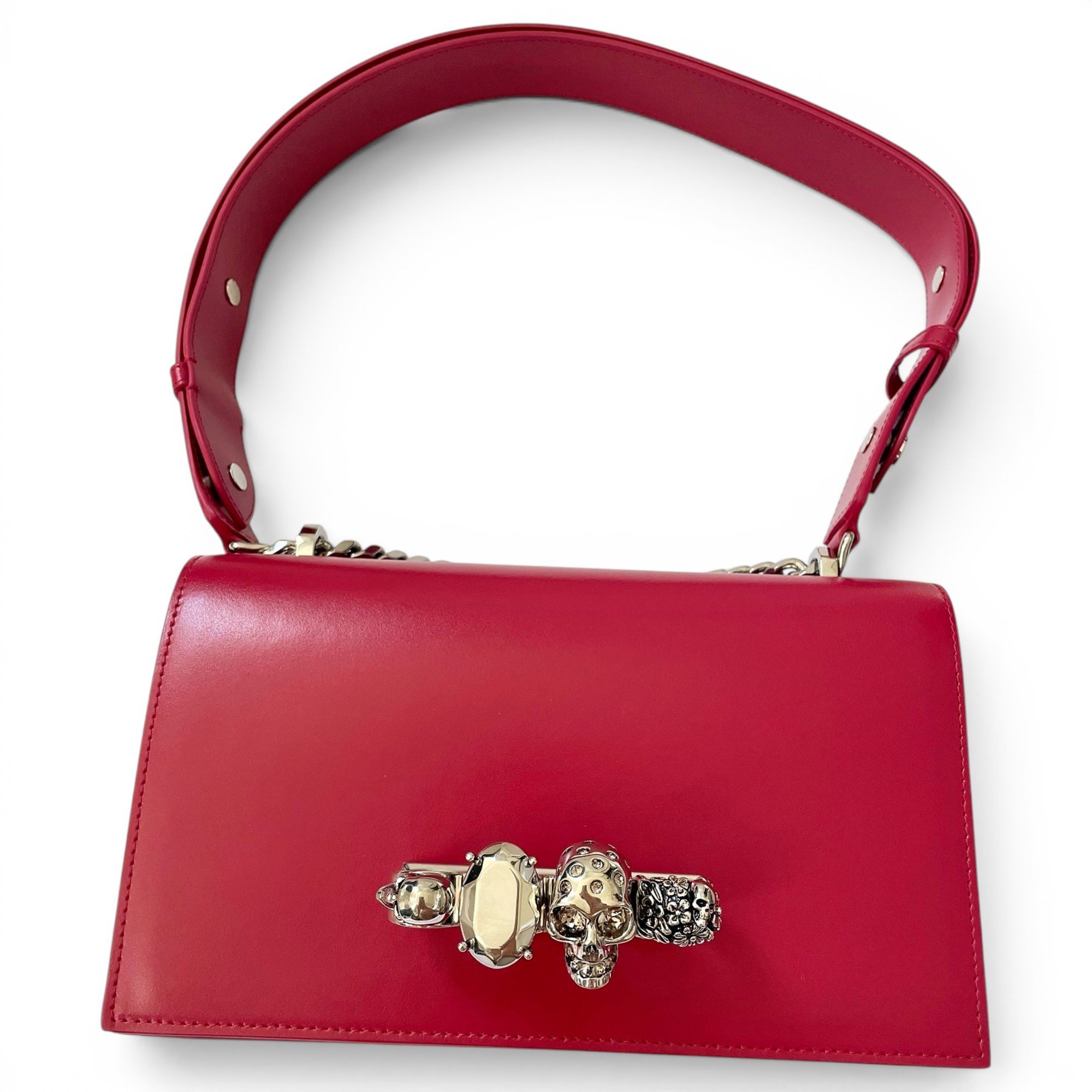 Knuckle leather handbag