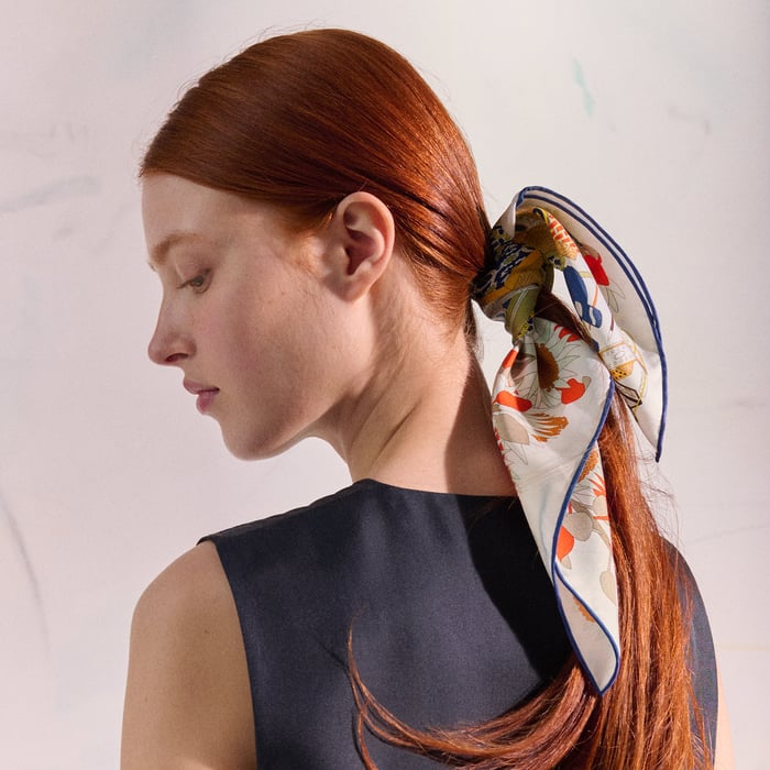 Les Tresors d'Un Artiste Scarf 45