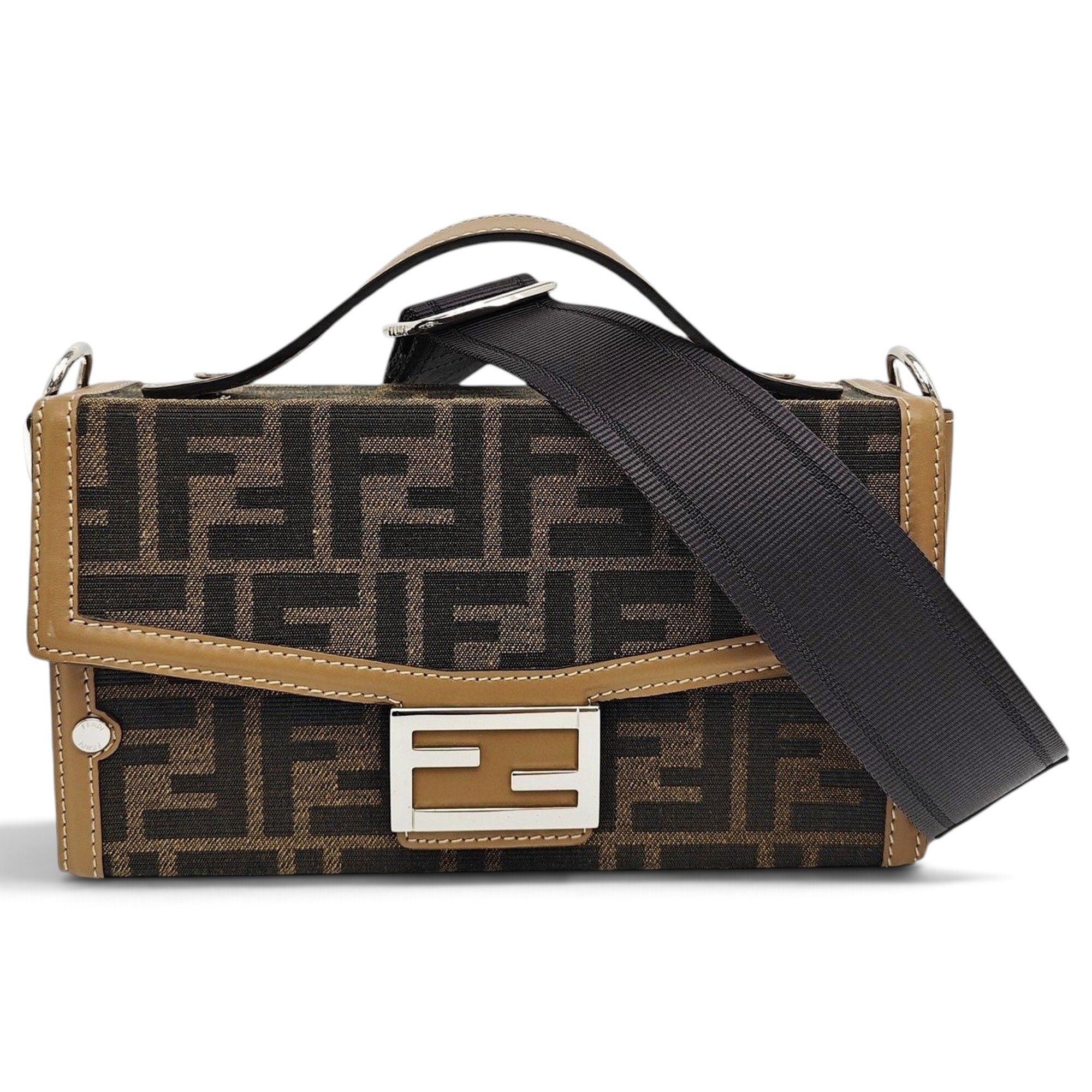 Baguette cloth handbag