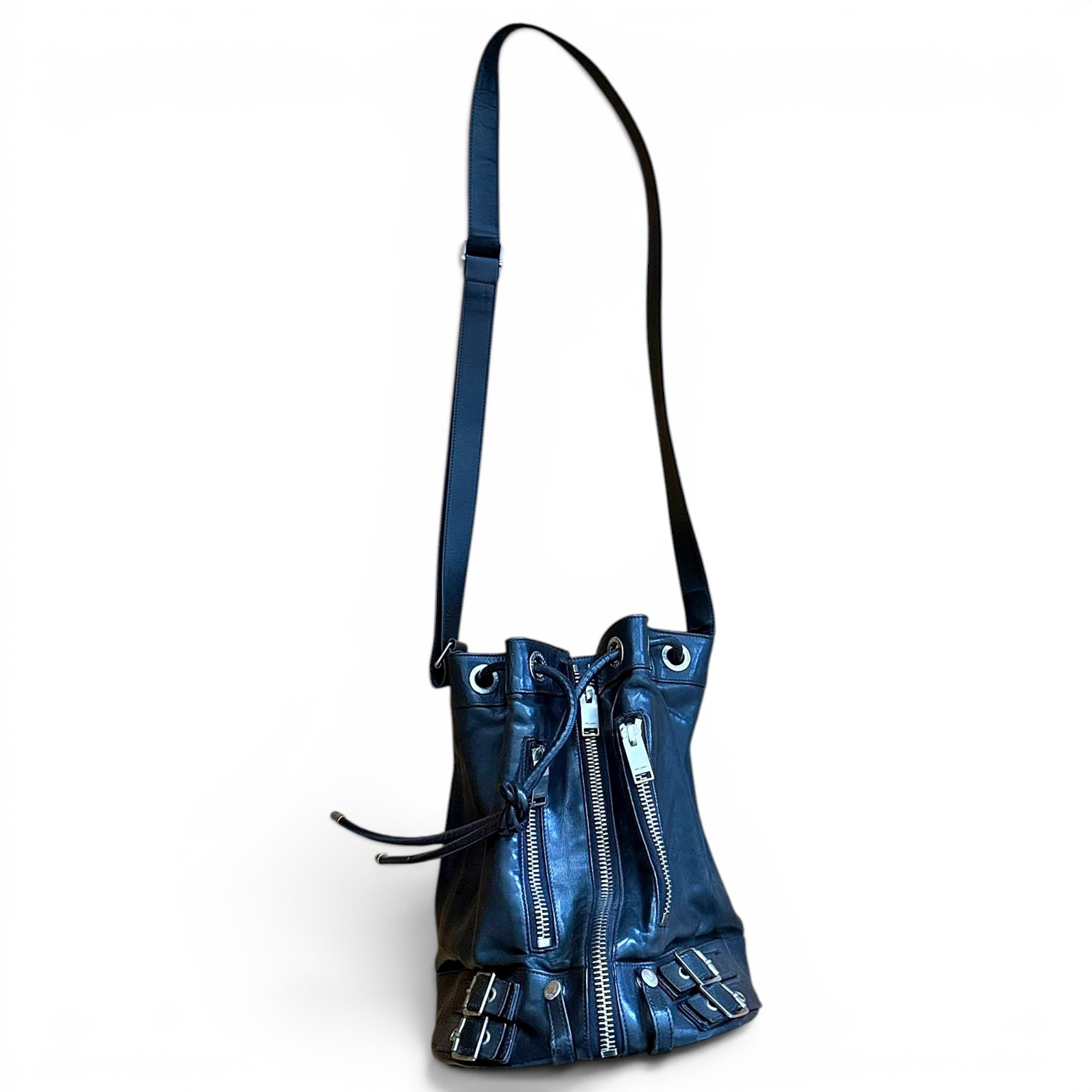 Leather handbag