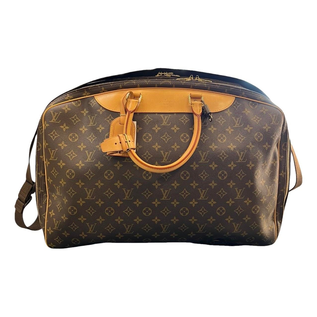 Cloth travel bag