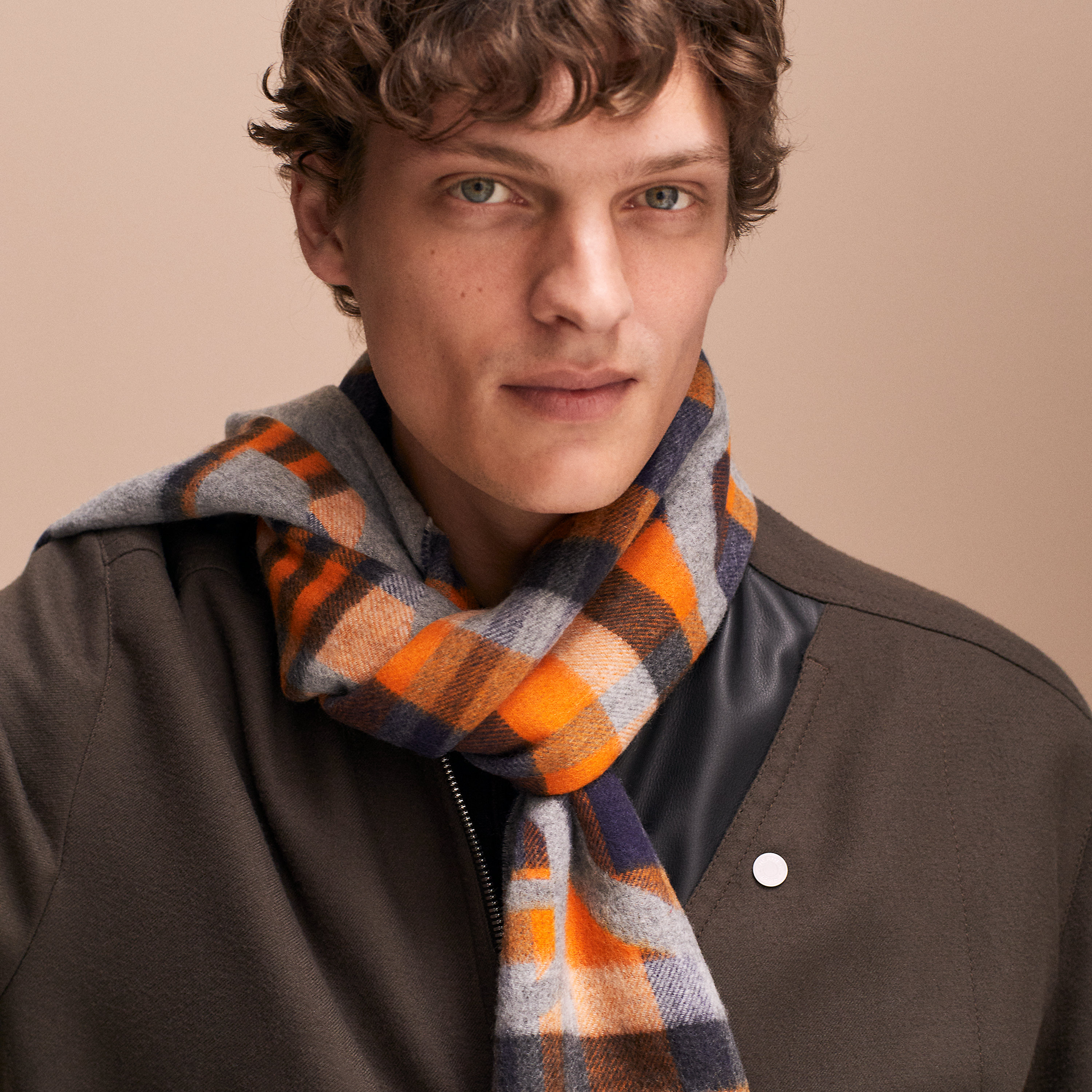 Tartan Maillons muffler