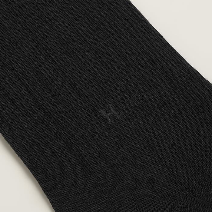 Noir "H" Embroidery Socks
