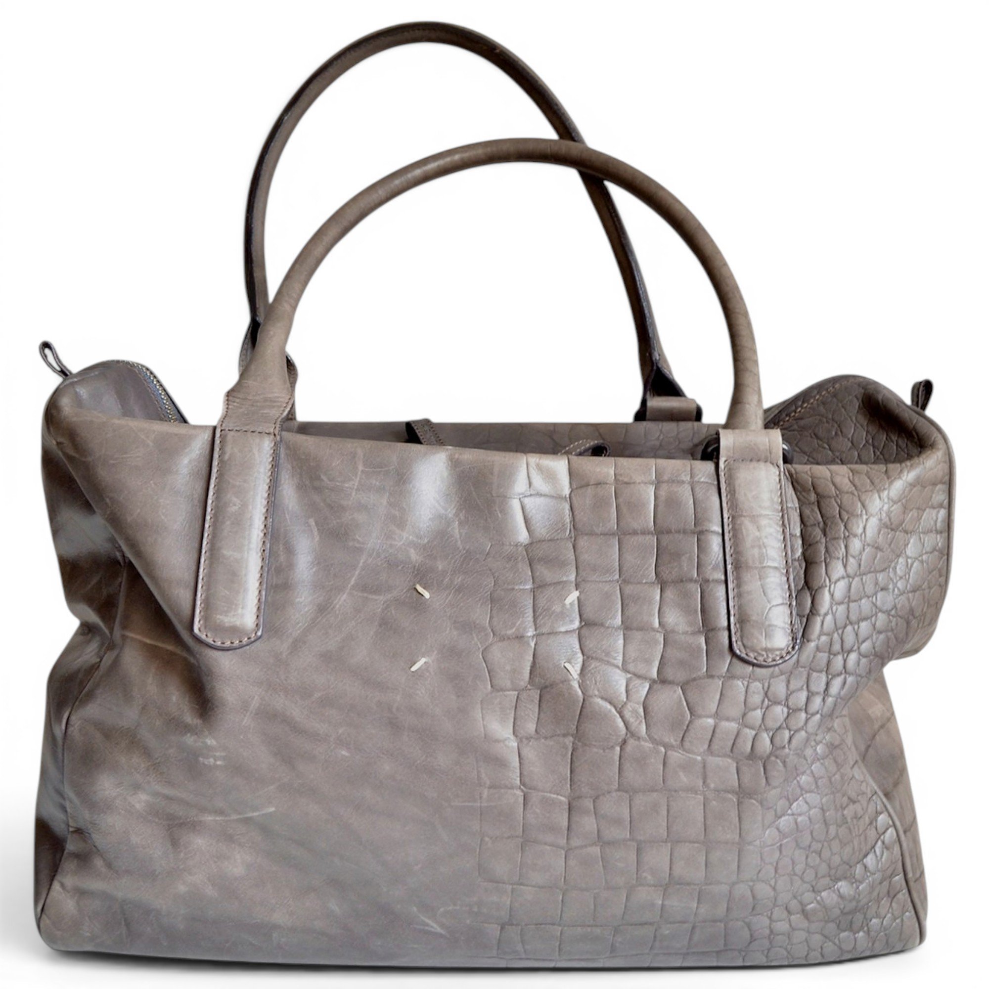 Leather handbag