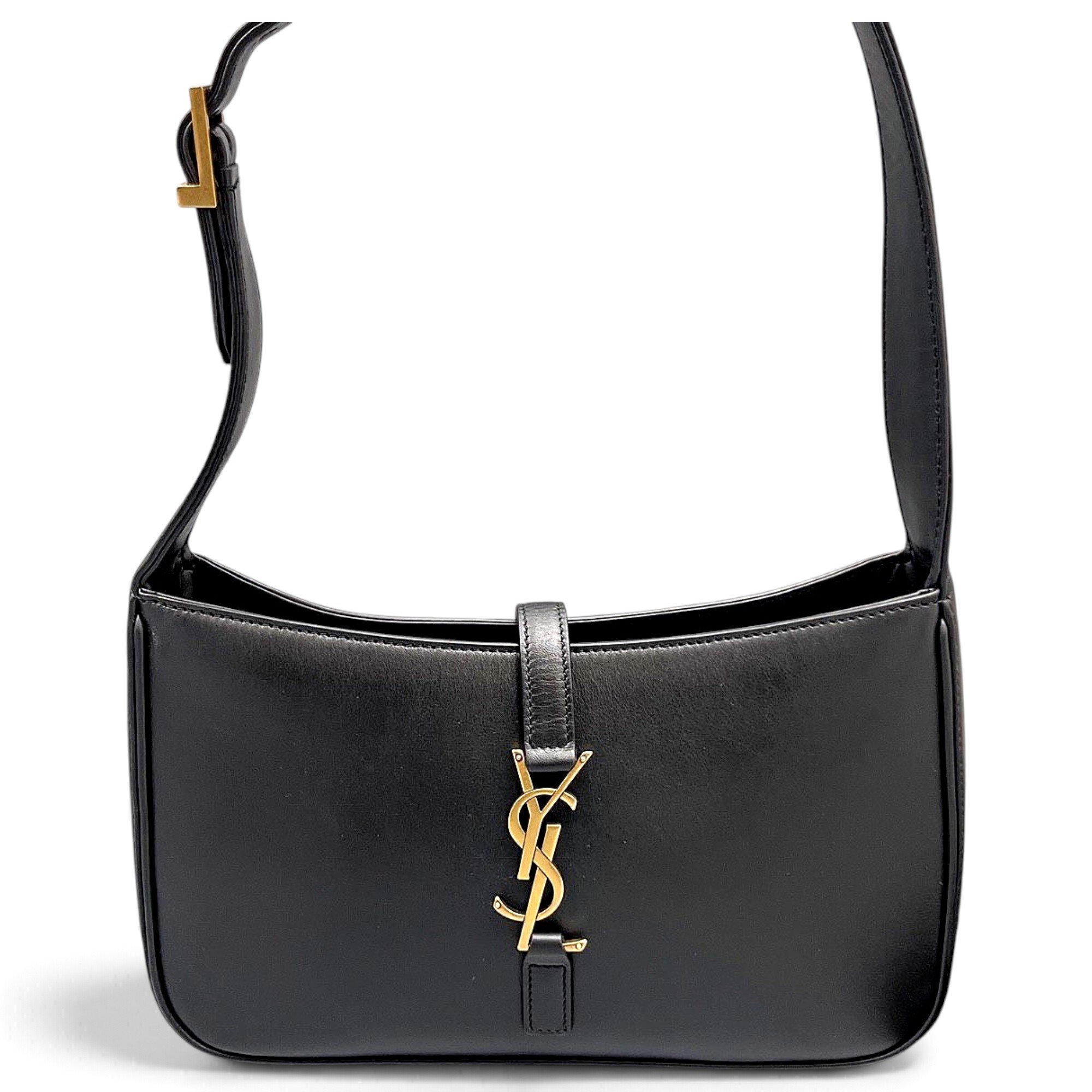 Le 5 à 7 leather handbag