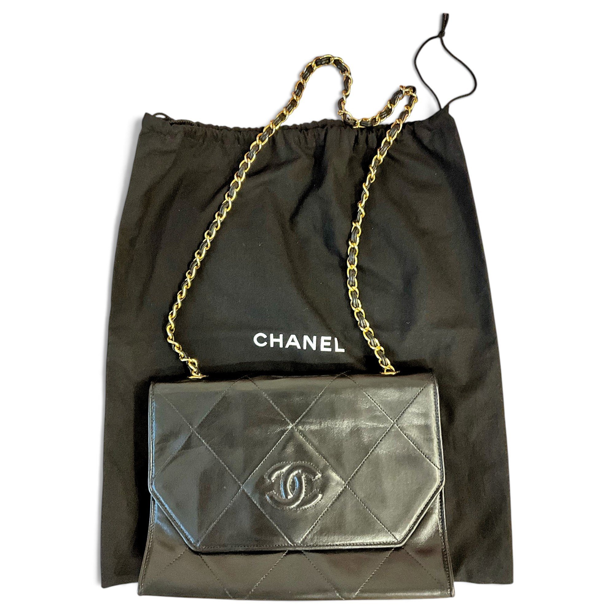 Chanel 19 leather handbag