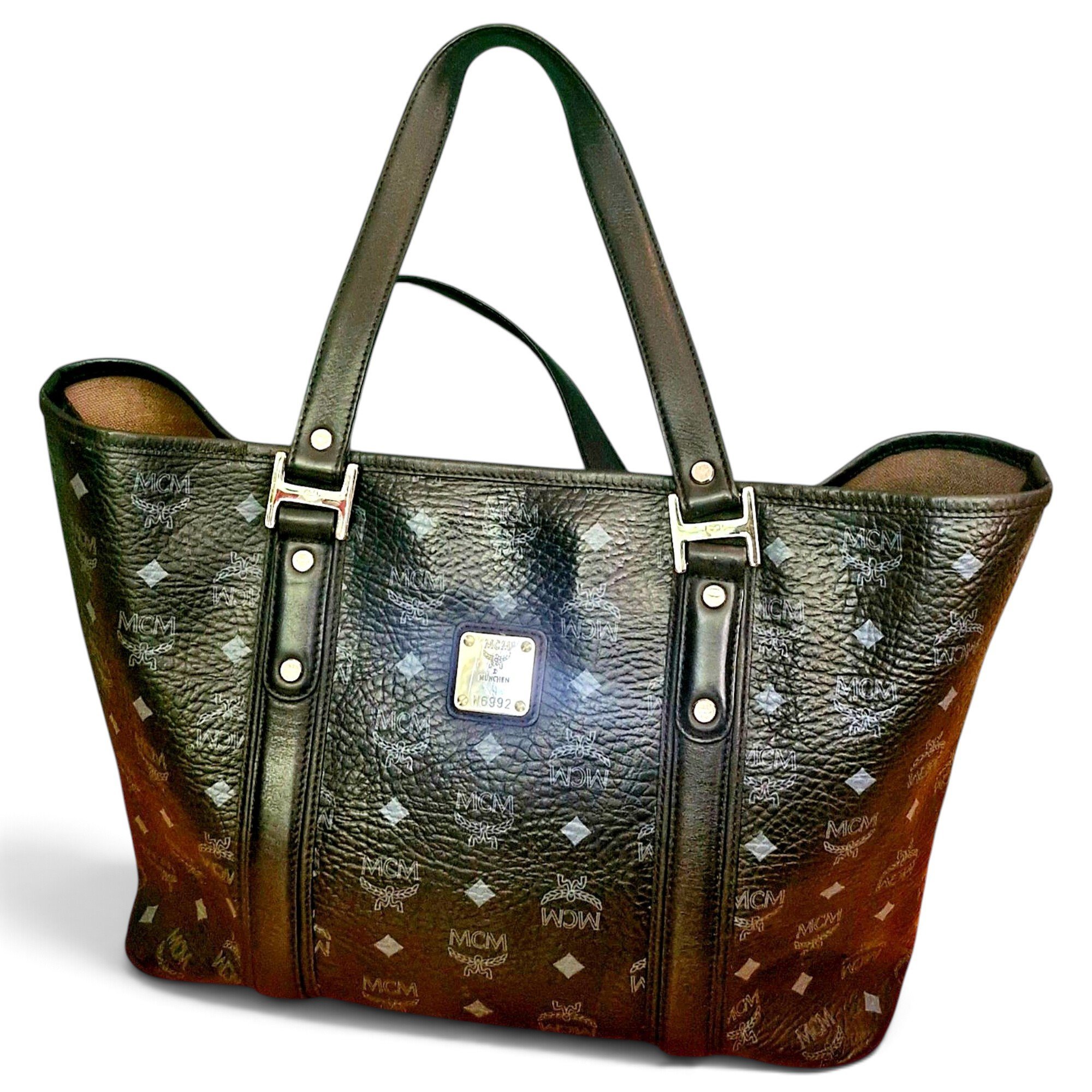 Anya leather tote
