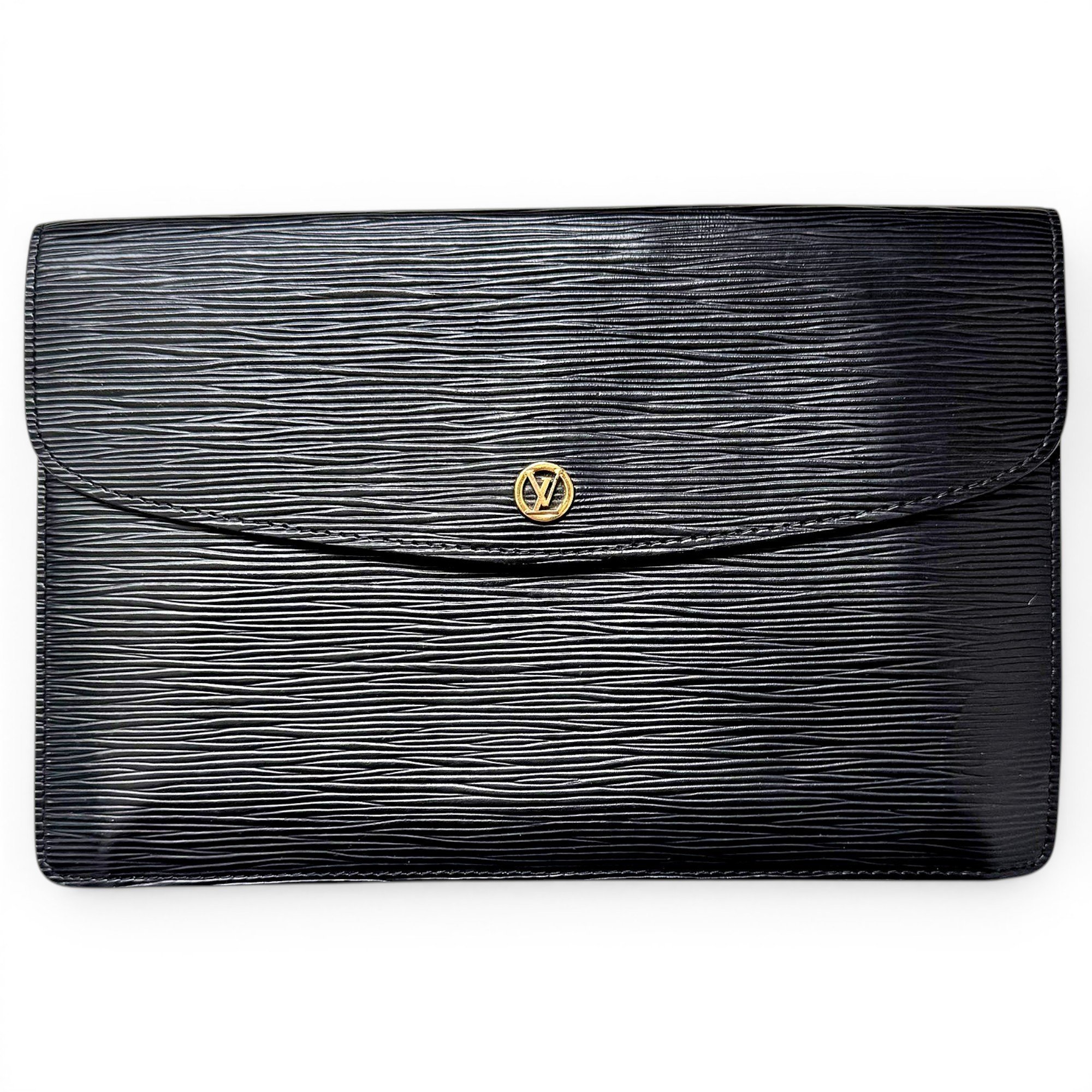 Leather clutch bag