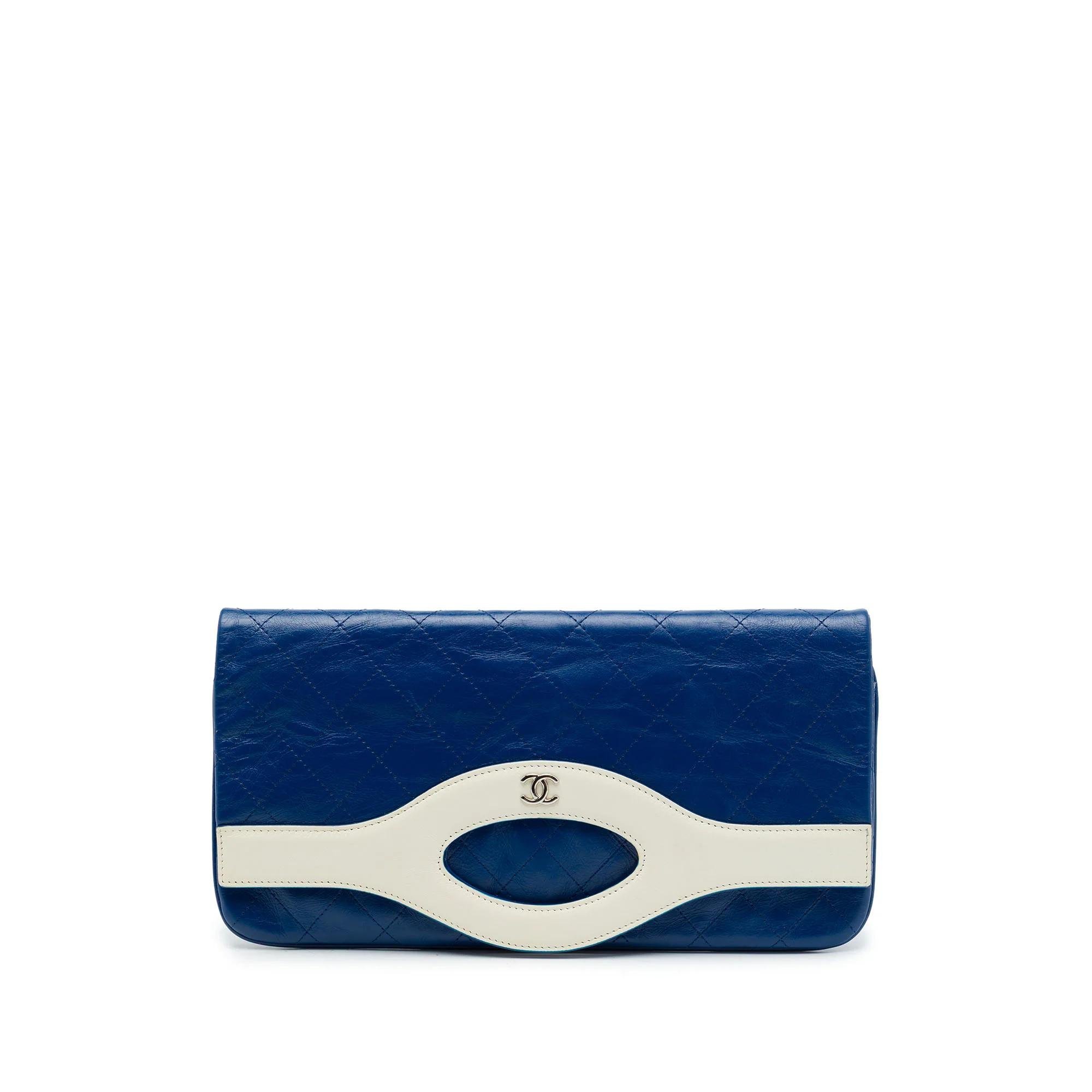 Chanel 31 leather clutch bag