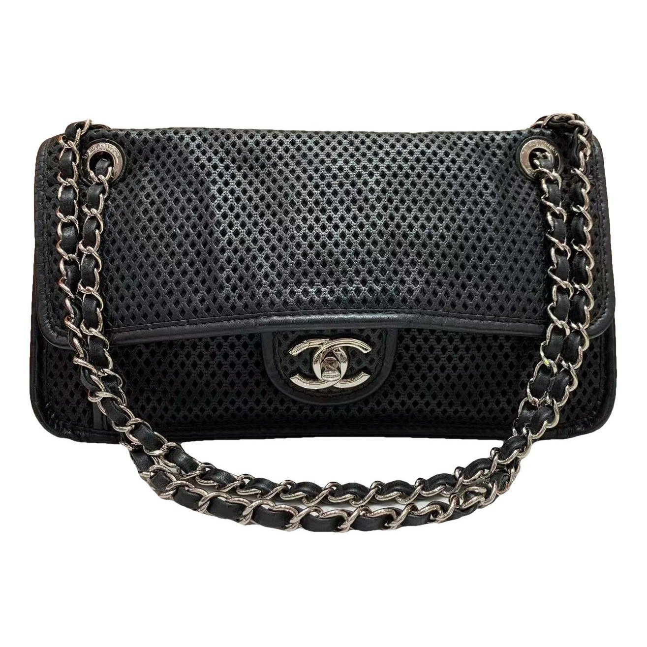 Timeless/Classique leather crossbody bag