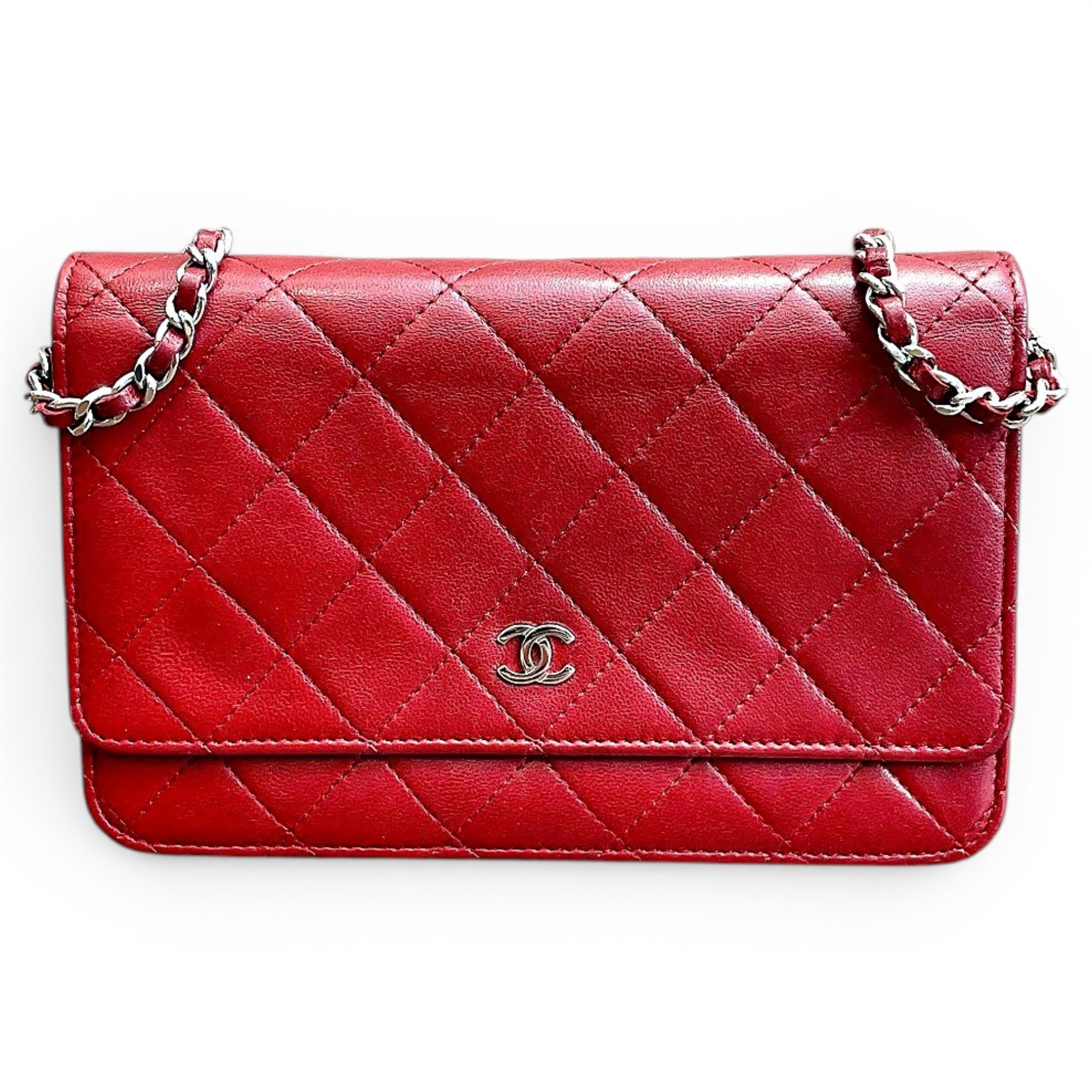 Wallet On Chain Timeless/Classique leather crossbody bag