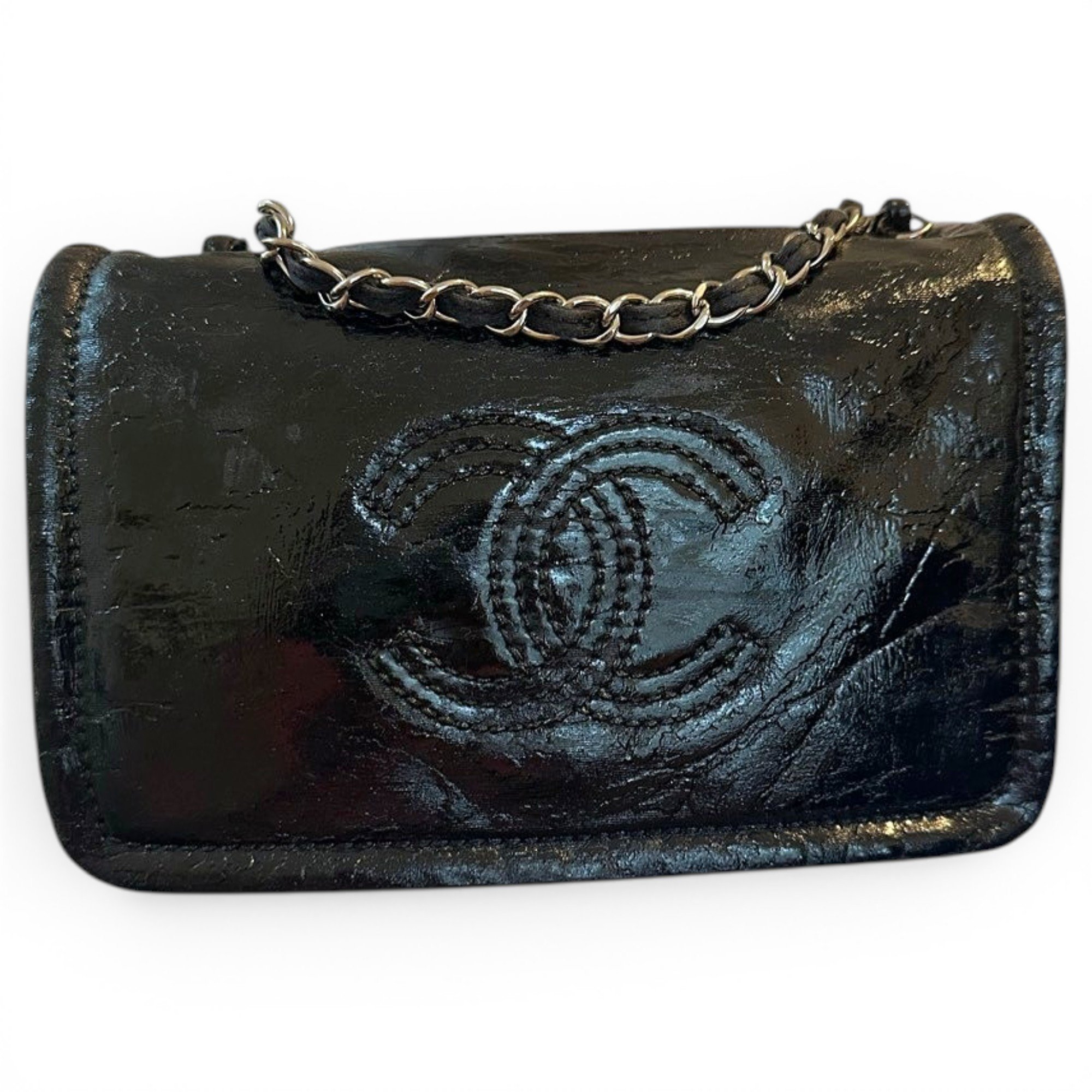Patent leather handbag