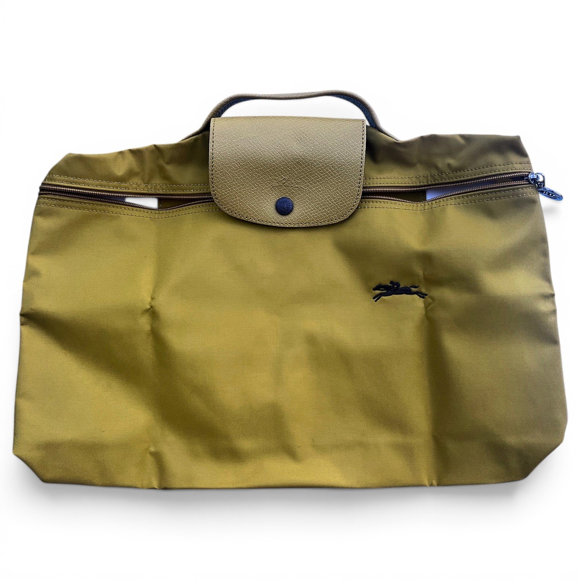 Pliage clutch bag