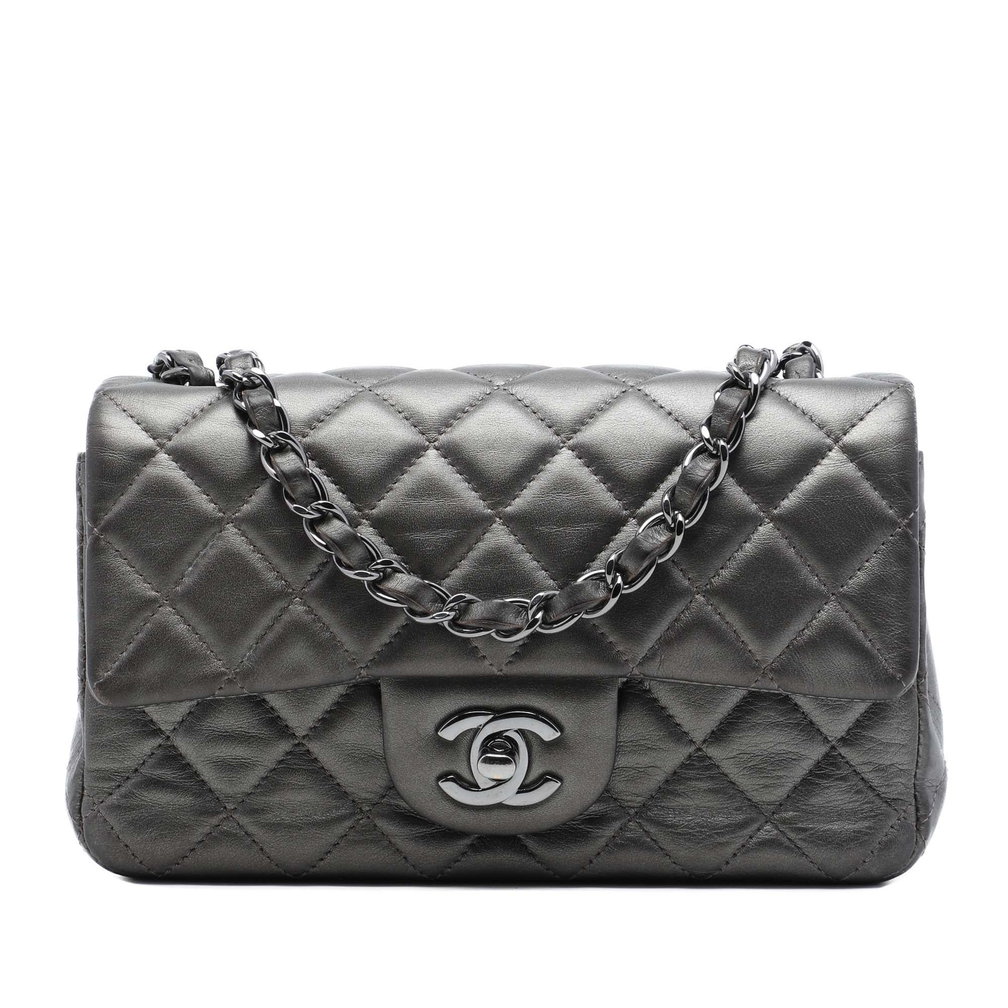 Timeless/Classique leather crossbody bag
