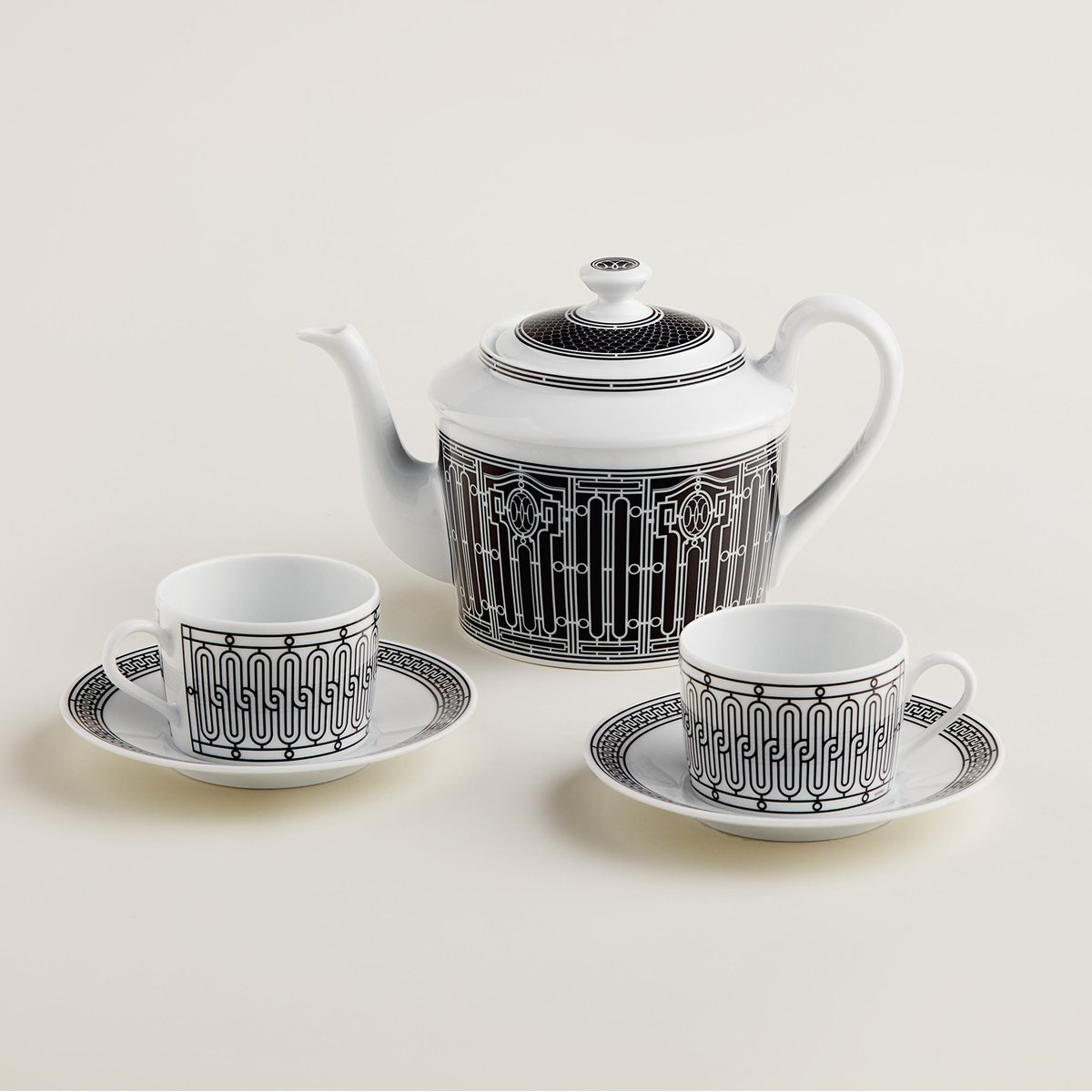 H Deco tea set