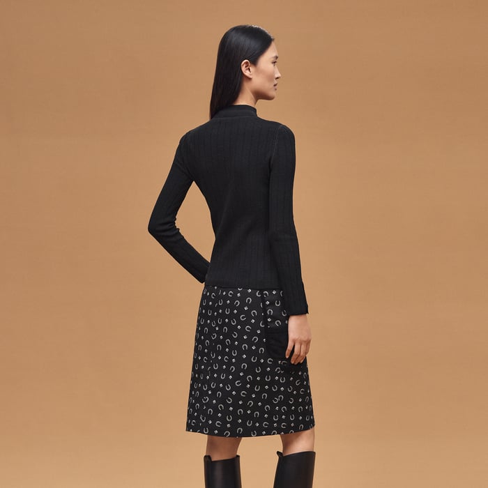 Noir Long-sleeve Sweater
