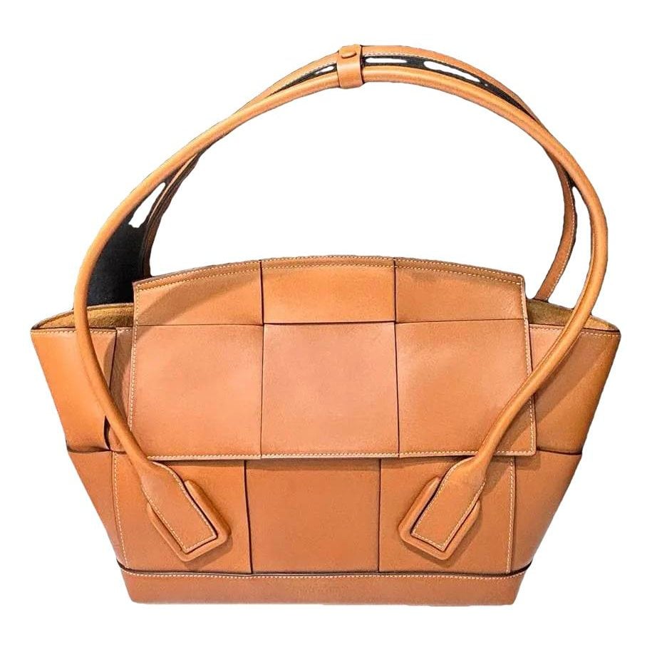 Arco leather handbag