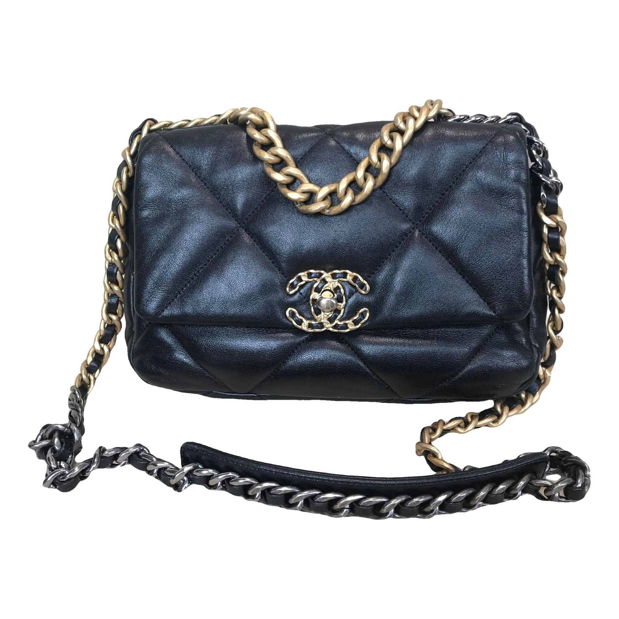 Chanel 19 leather handbag