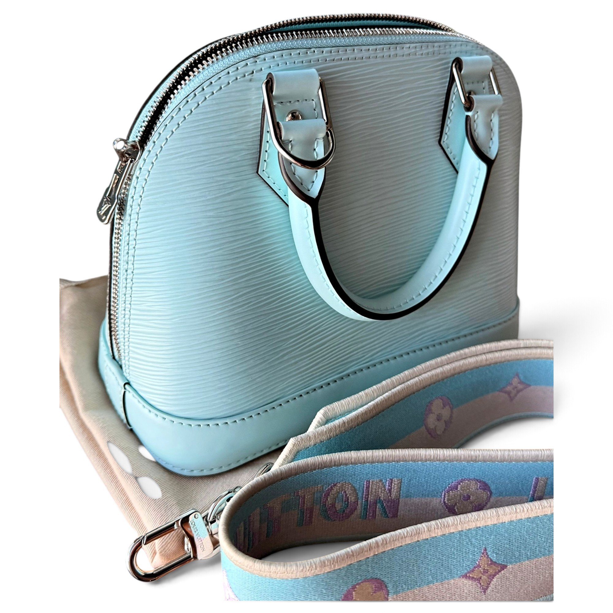 Alma BB leather handbag