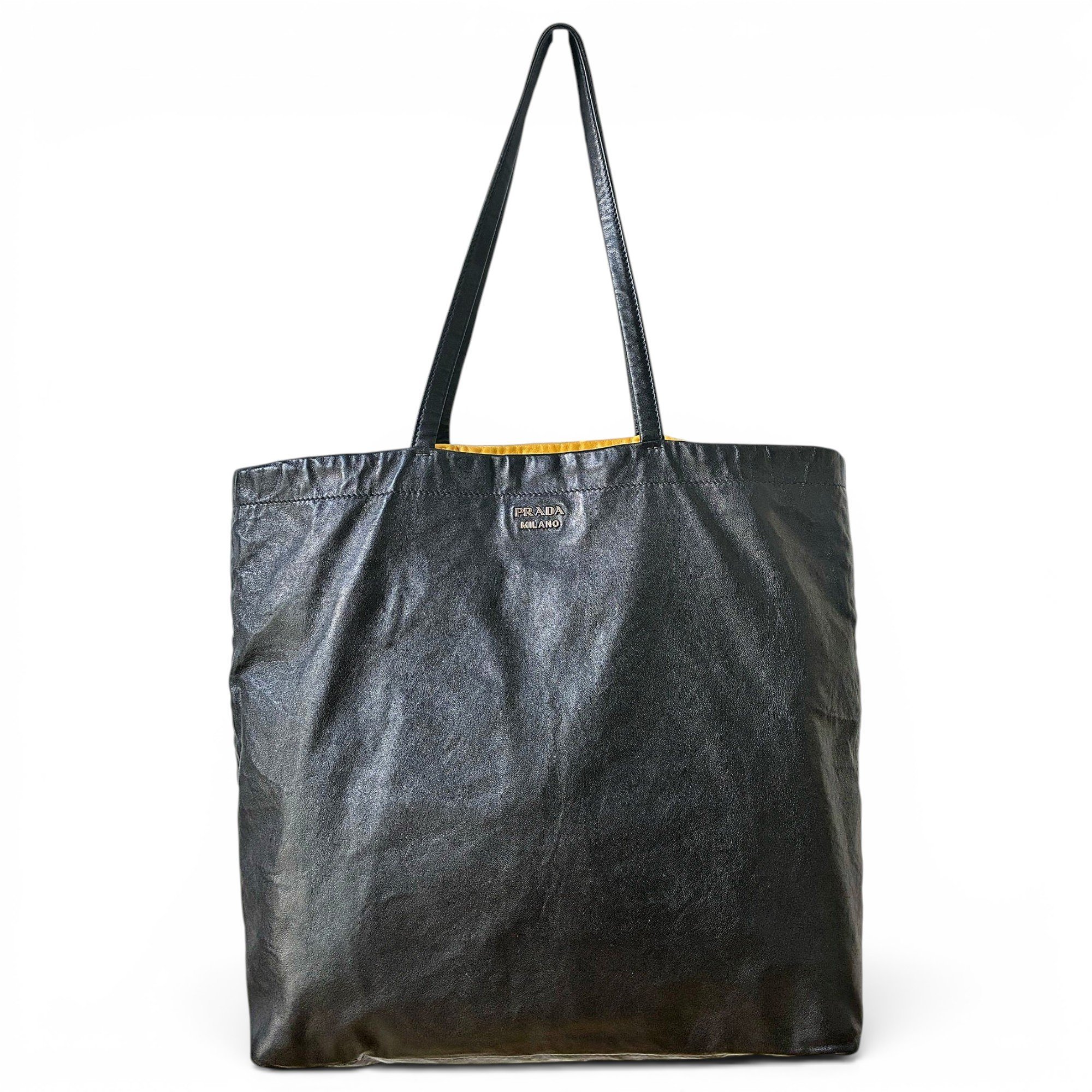 Leather tote
