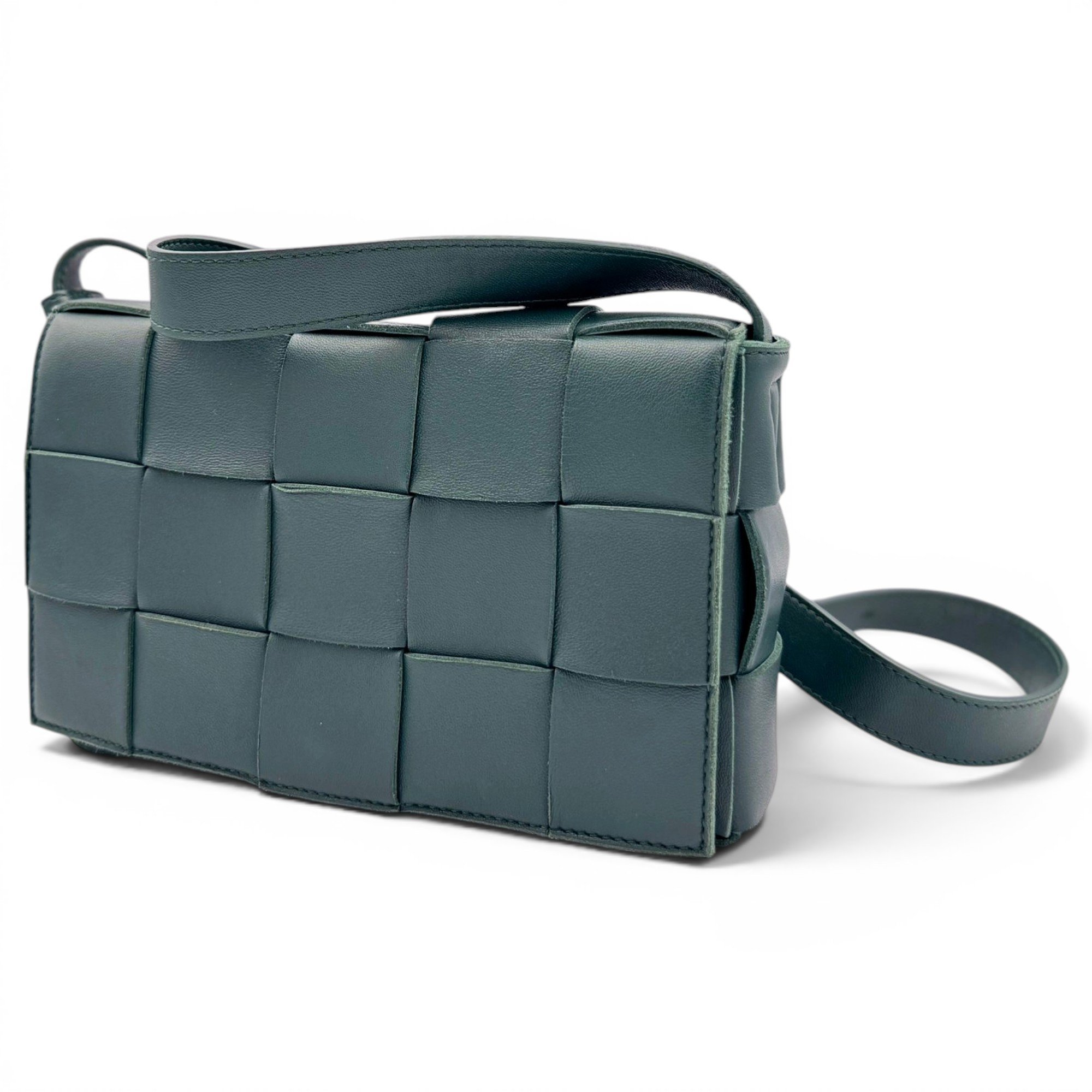 Cassette leather crossbody bag