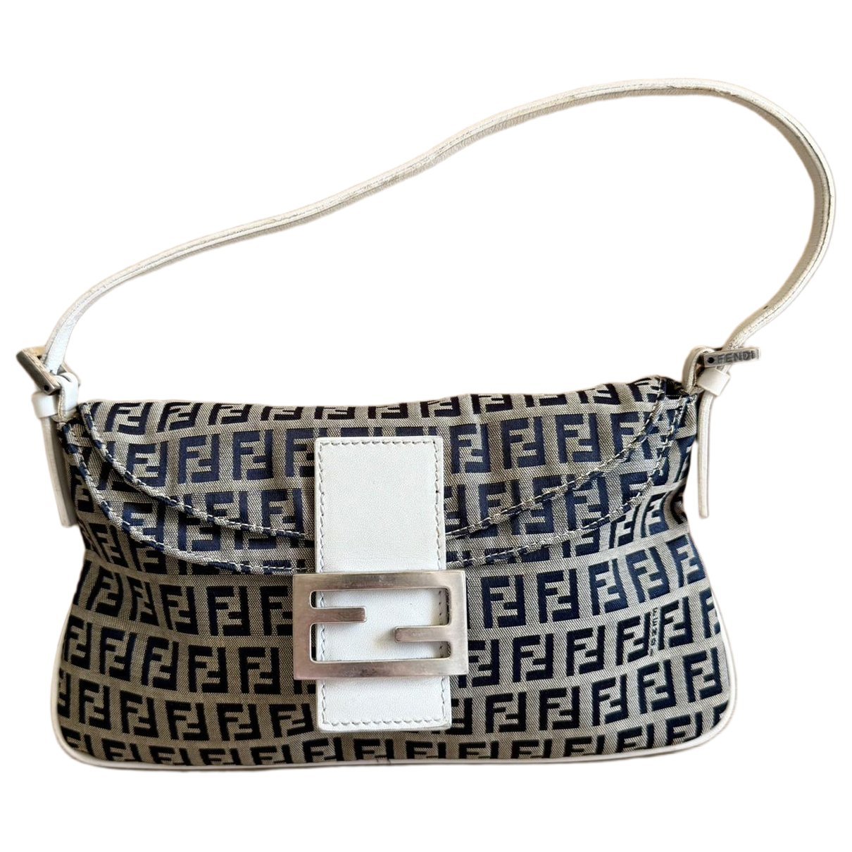 Baguette cloth handbag