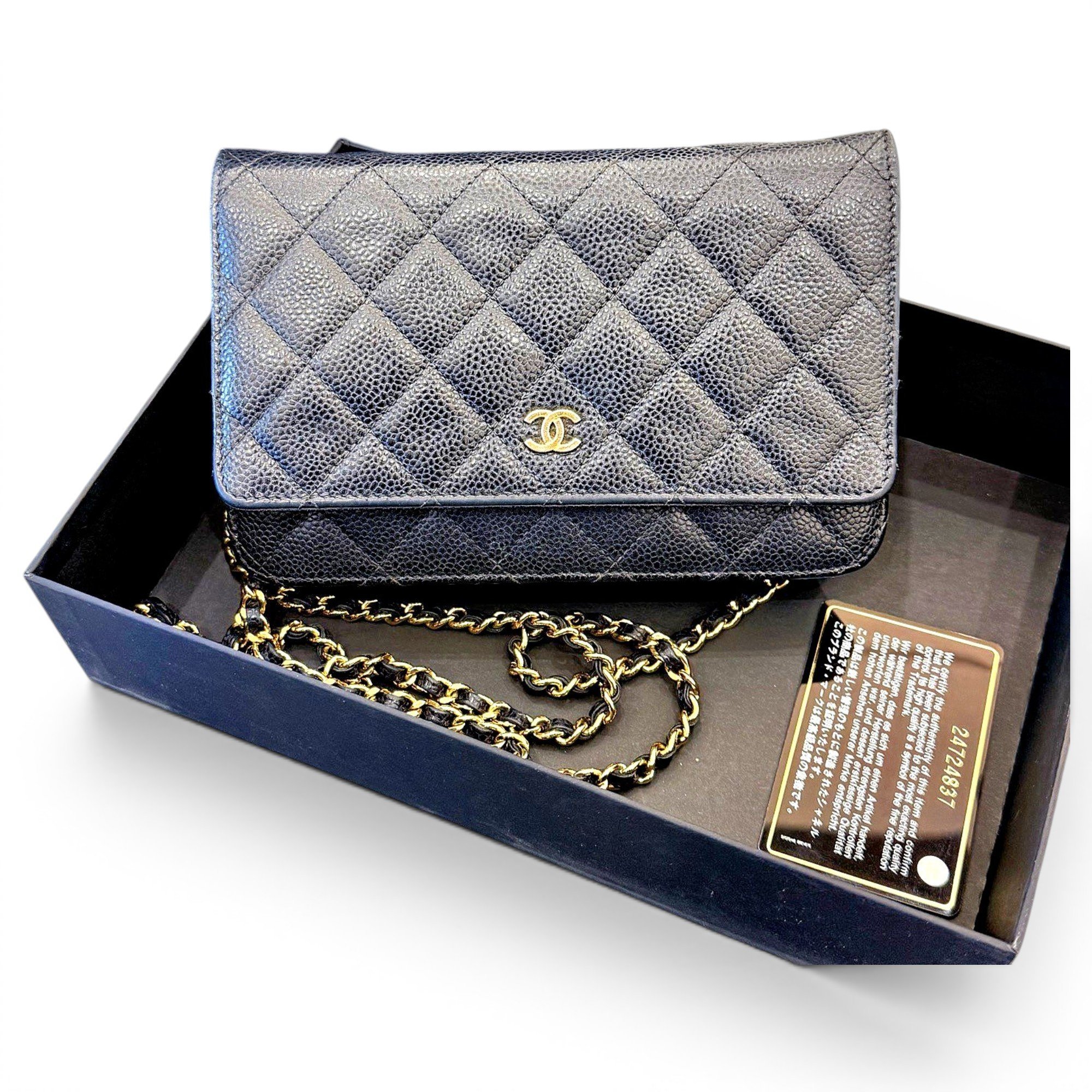 Wallet On Chain Timeless/Classique leather crossbody bag