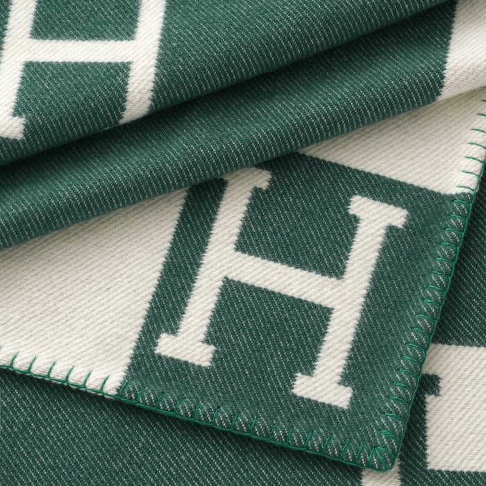 Vert Cèdre Avalon Throw Blanket