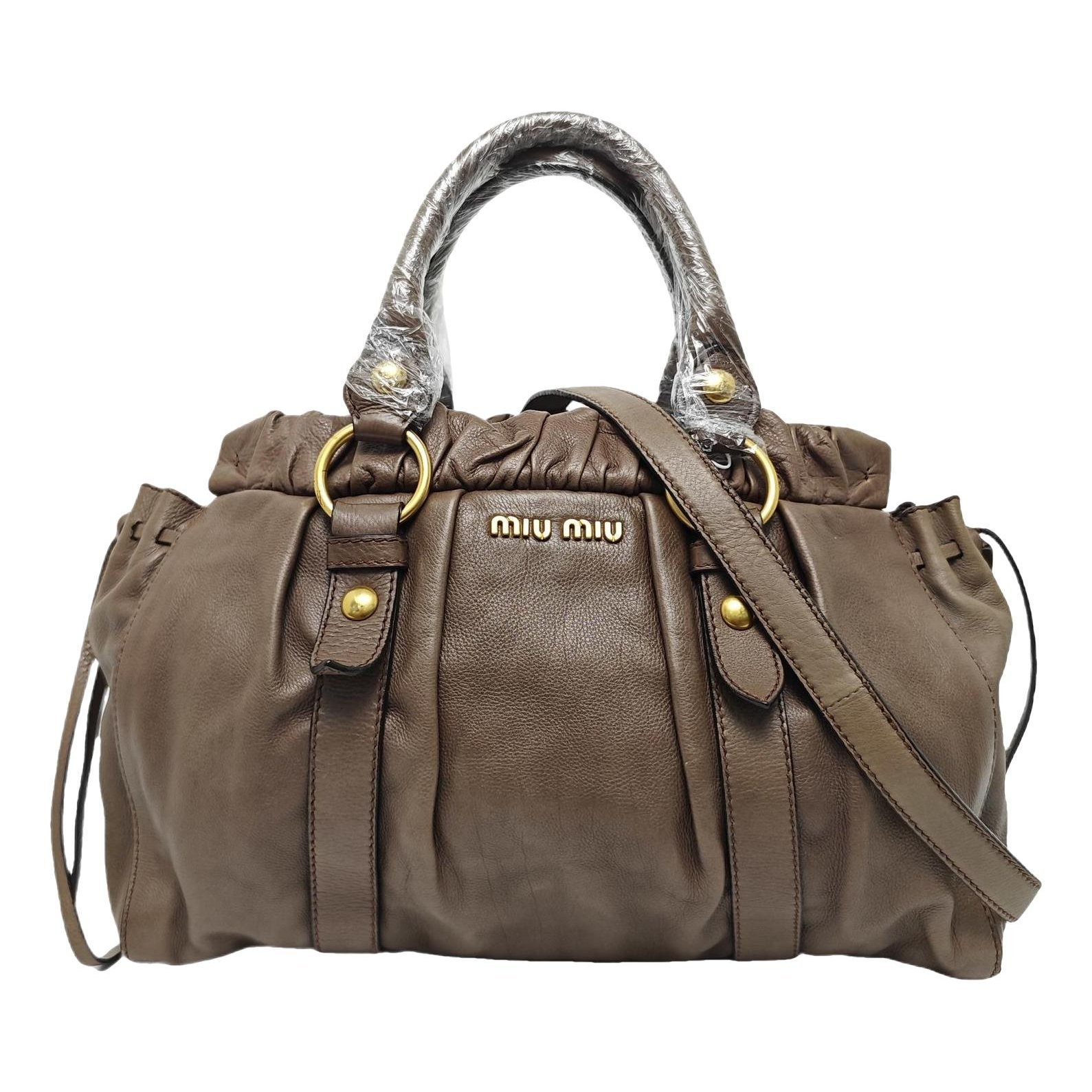 Vitello leather crossbody bag