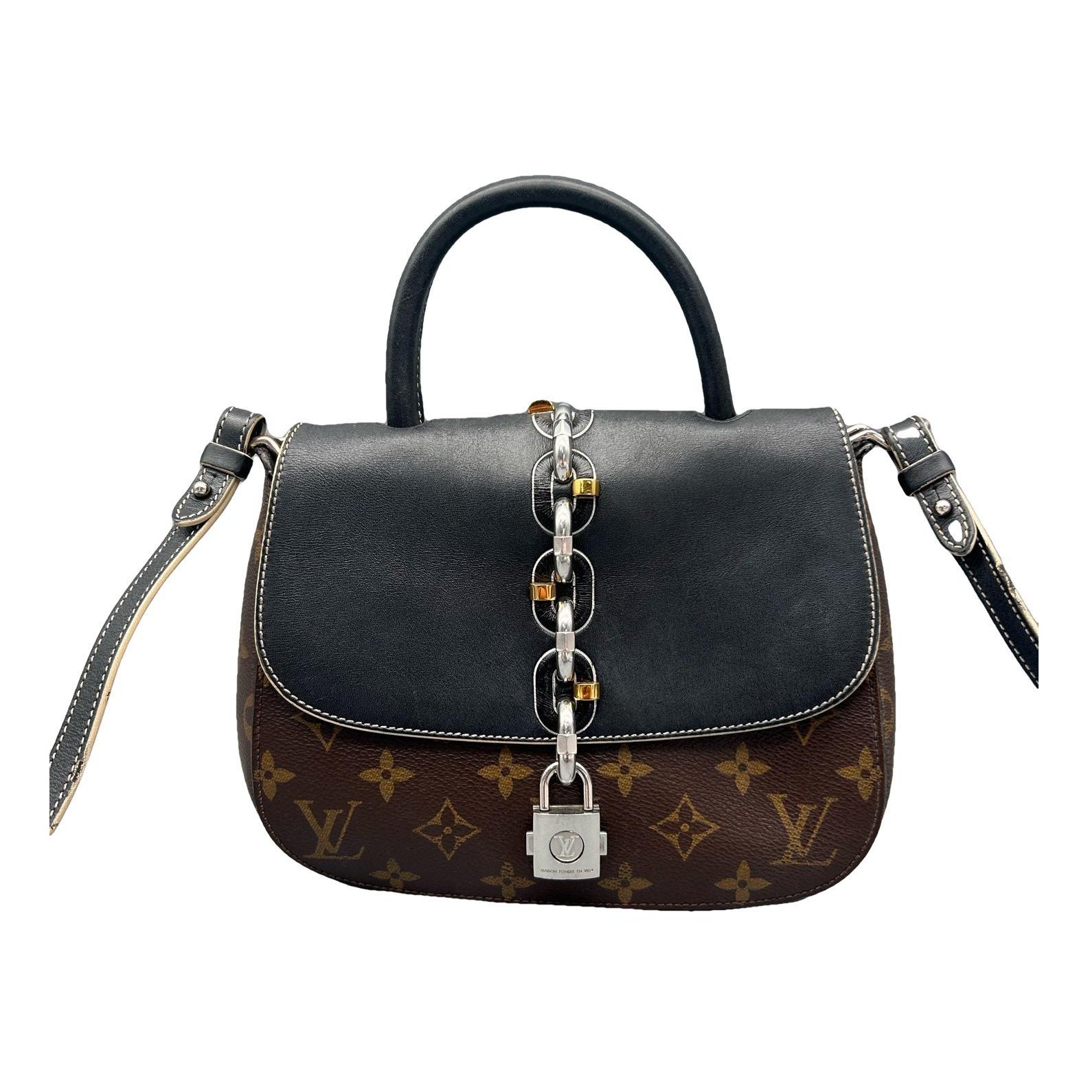 Chain It leather handbag