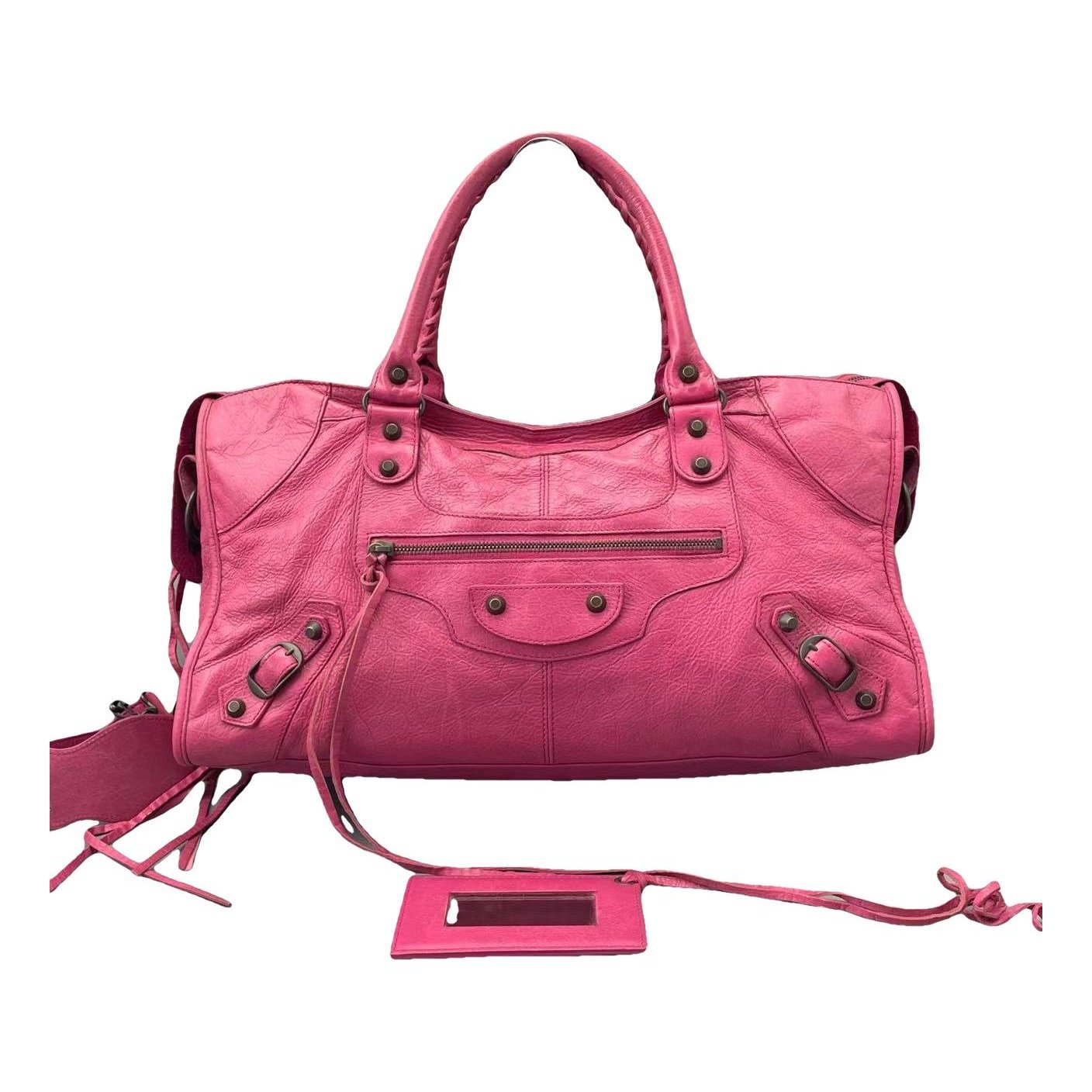 City leather crossbody bag