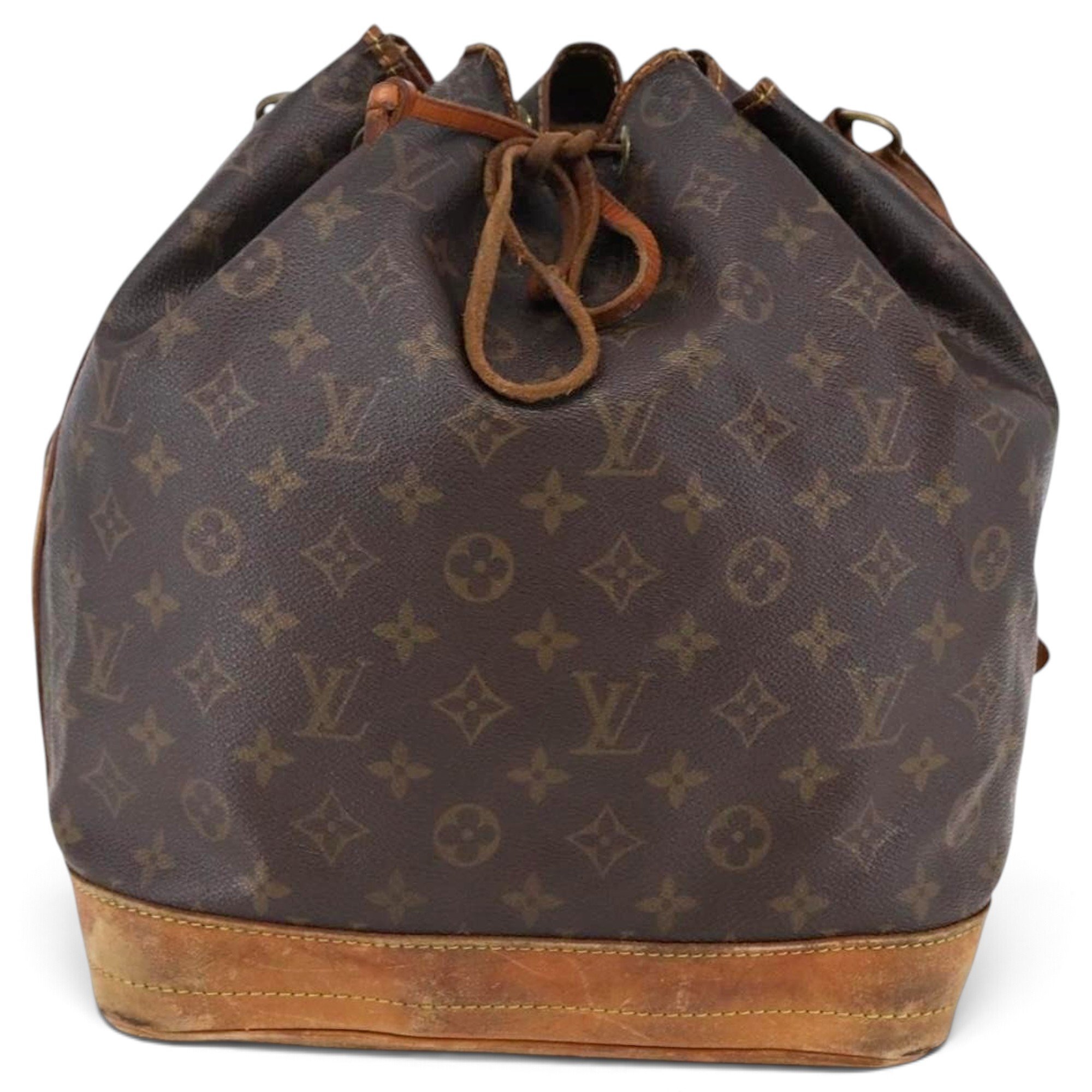 Noé leather bag