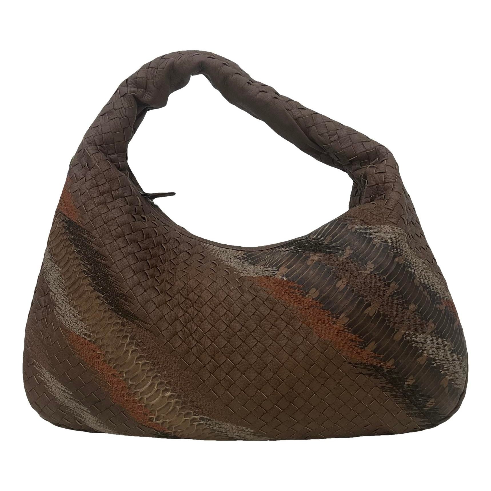 Veneta leather handbag