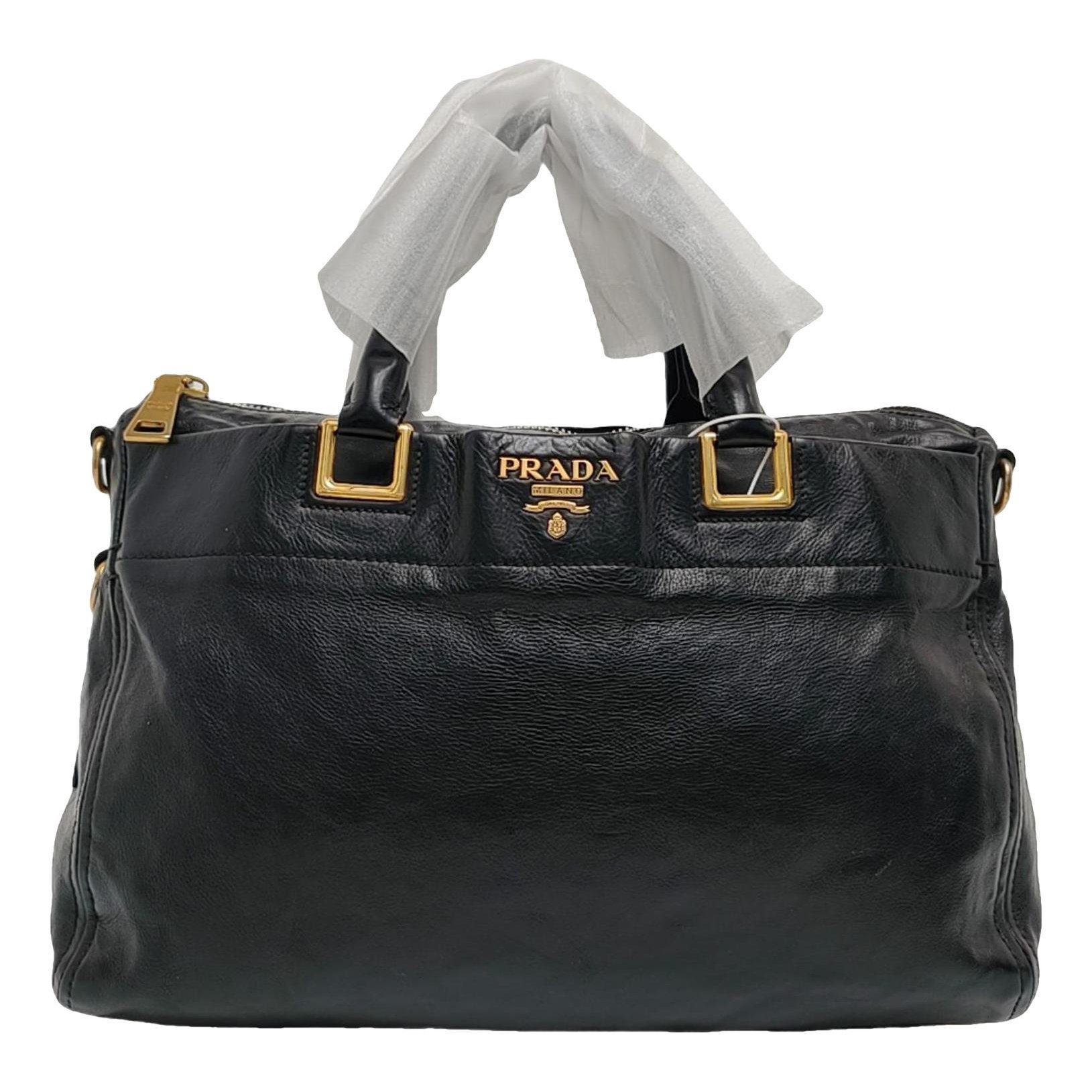 Leather handbag