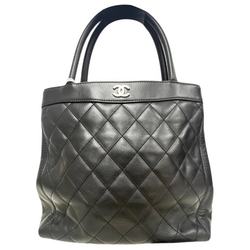 Leather tote