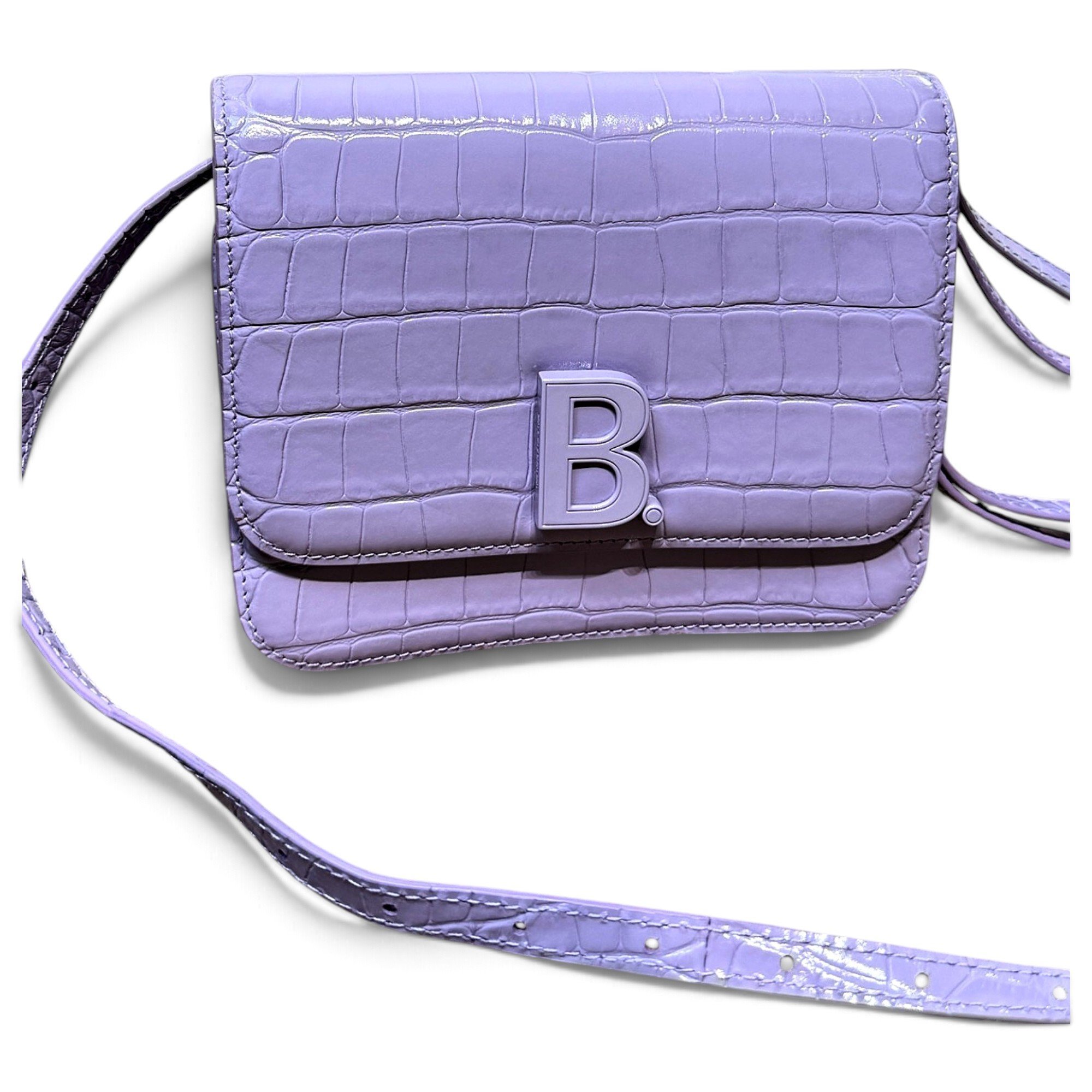 B leather crossbody bag