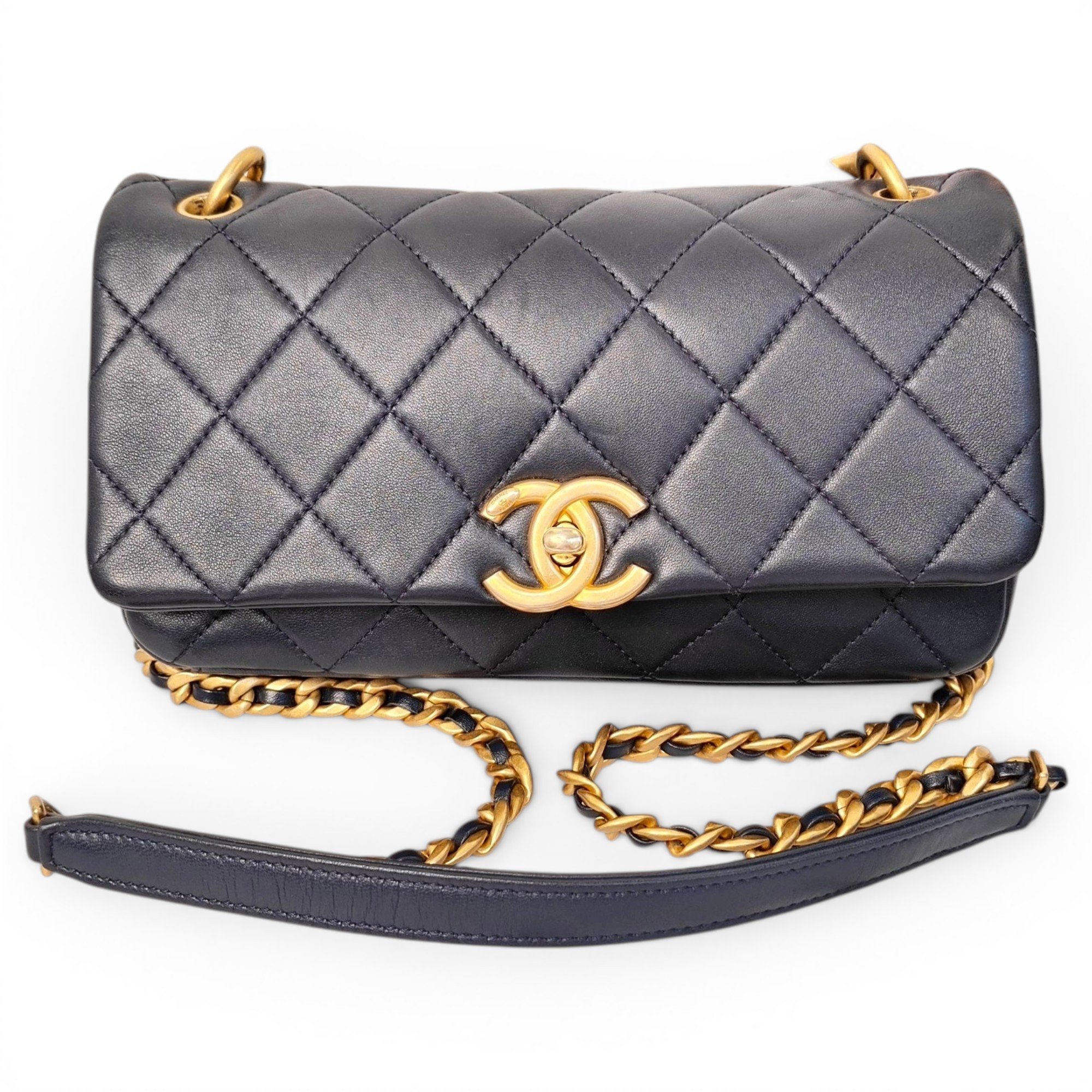 Timeless/Classique leather crossbody bag