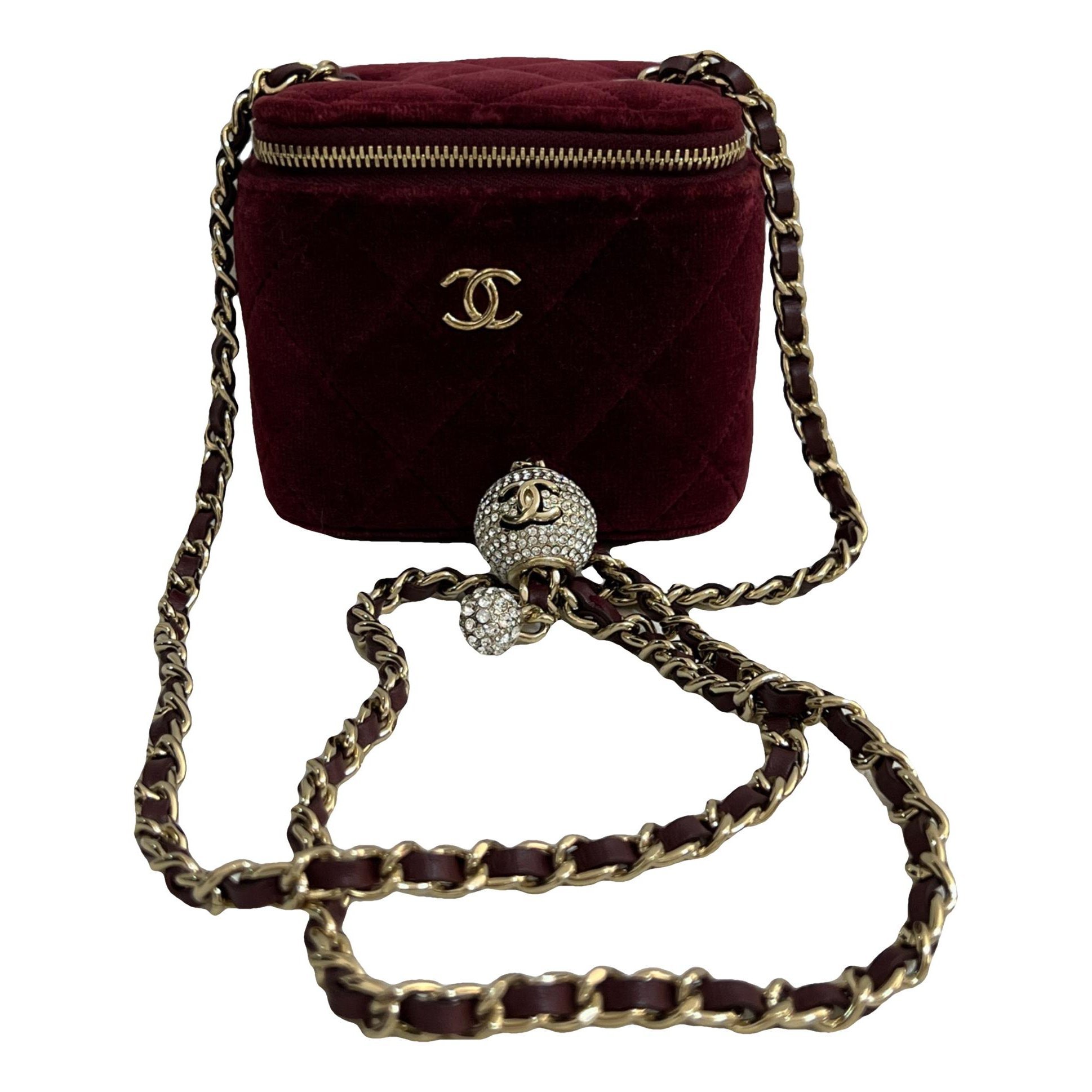 Vanity velvet handbag