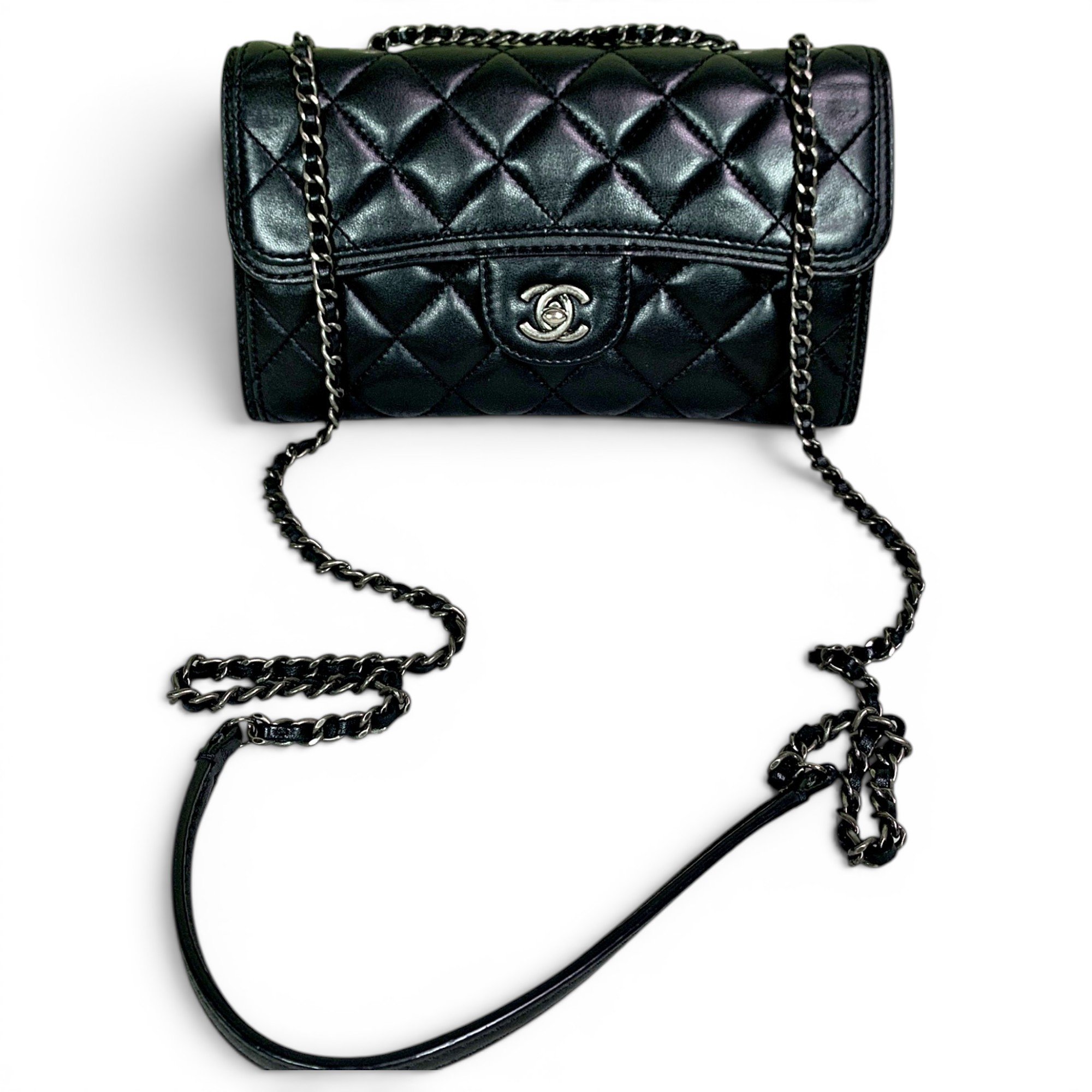 Timeless/Classique leather crossbody bag