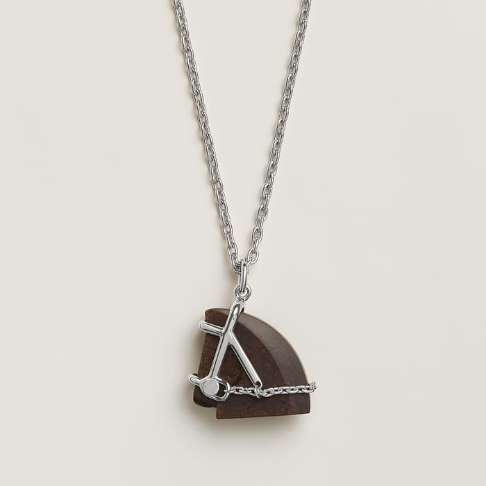 Cheval necklace