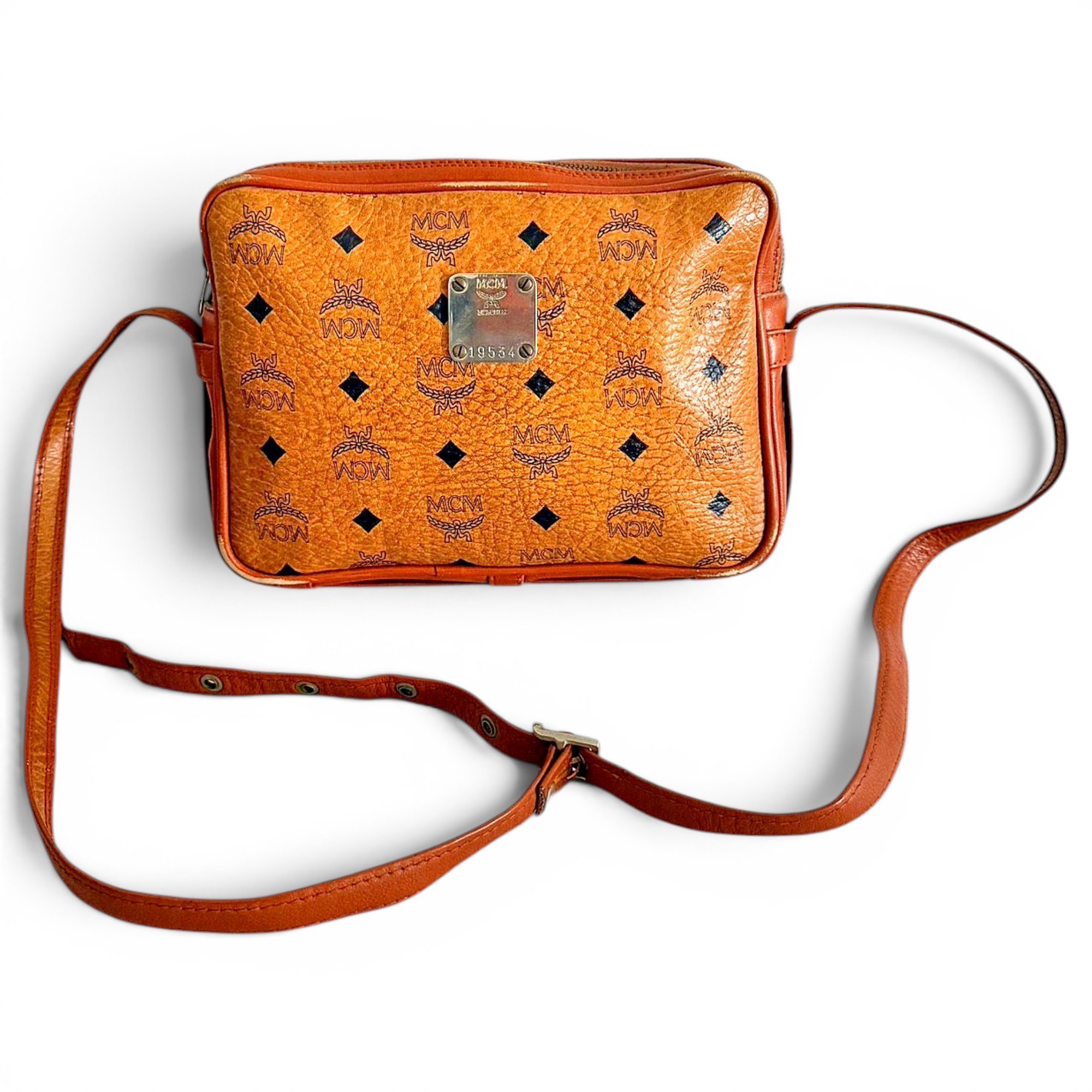 Leather clutch bag