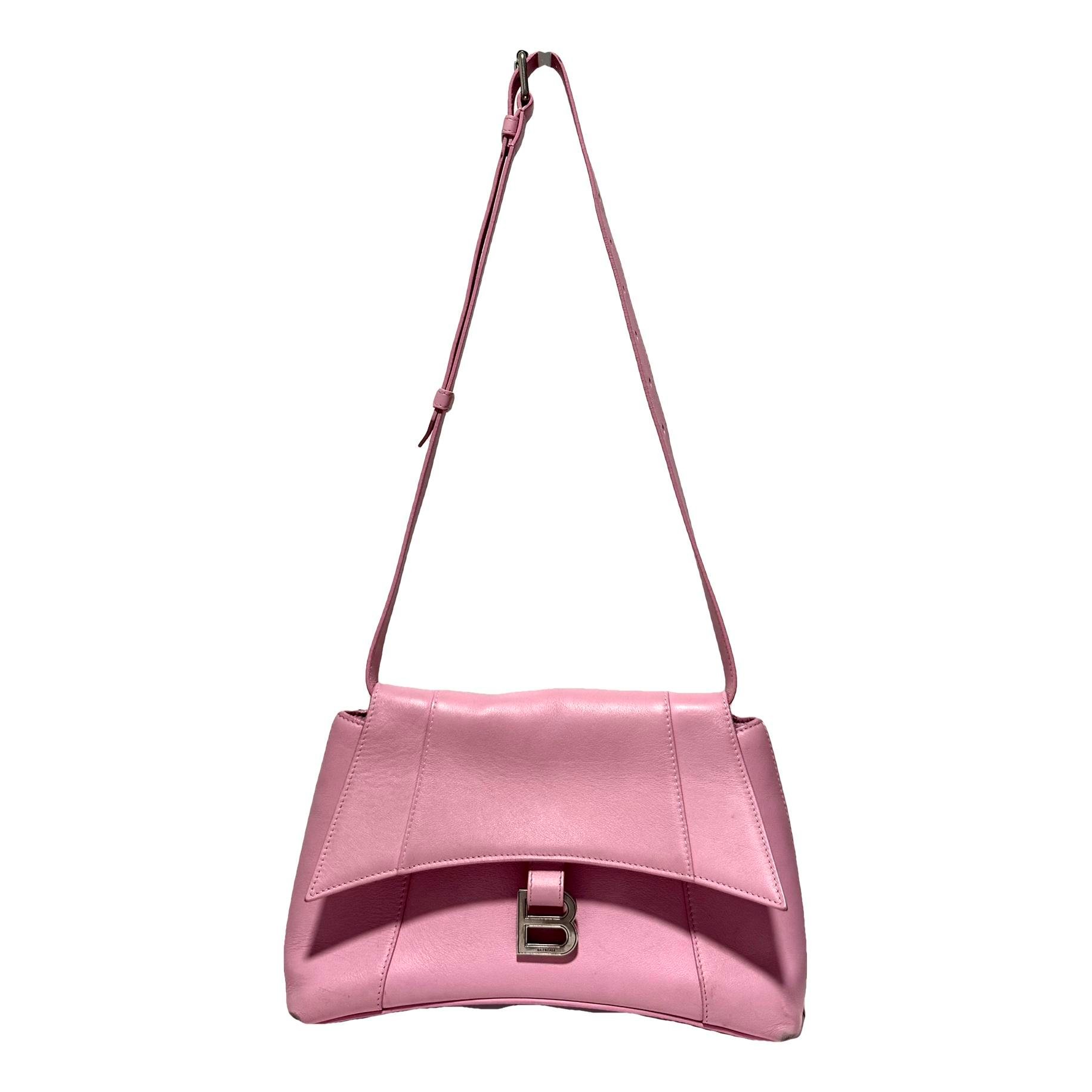 Downtown leather crossbody bag