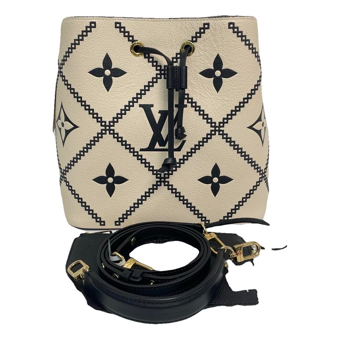 NéoNoé leather handbag