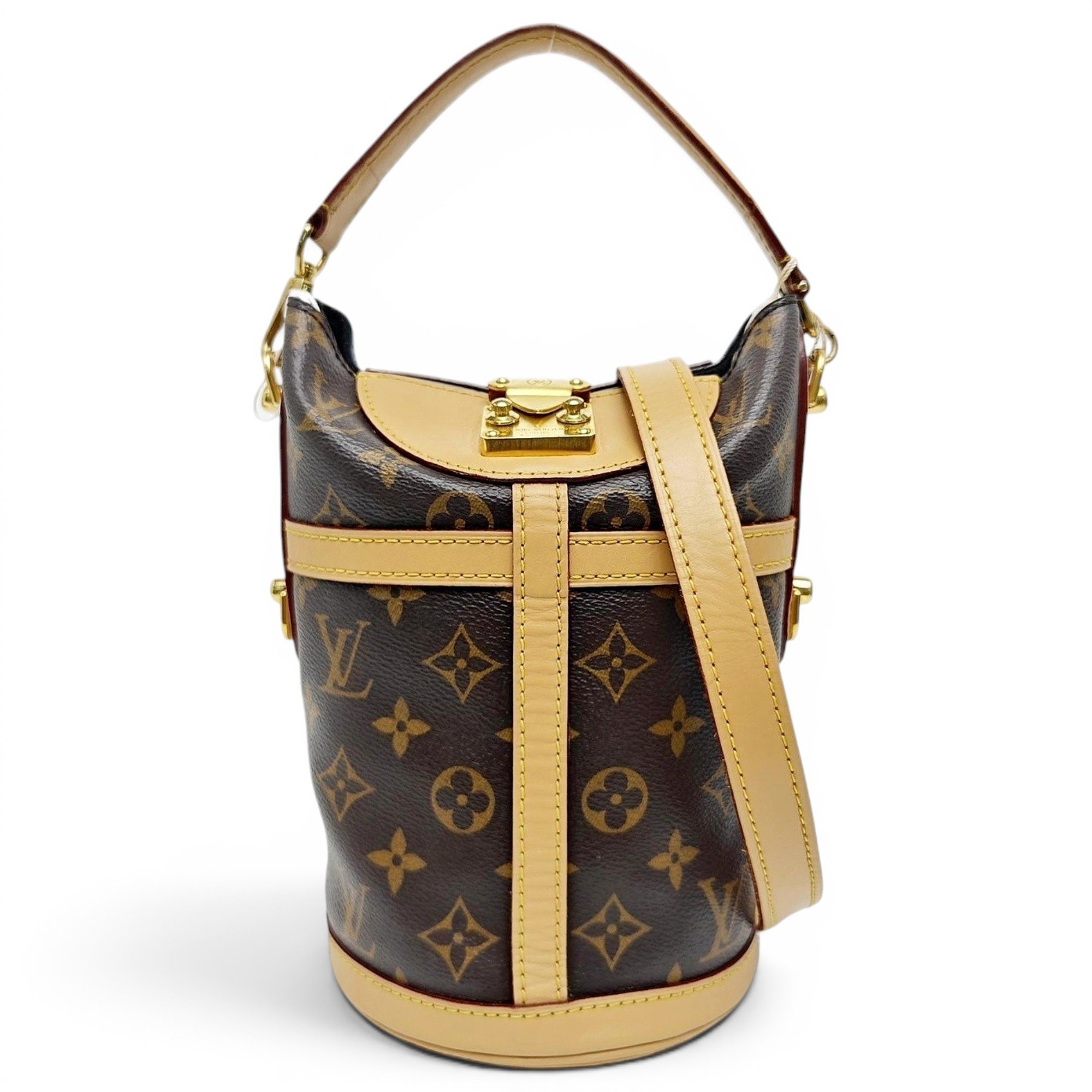 Duffle leather handbag