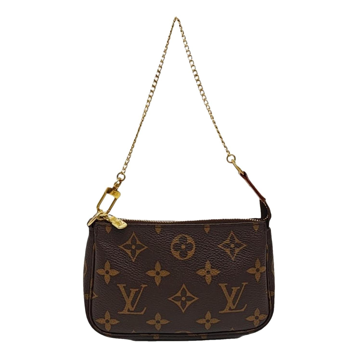 Maxi Multi Pochette Accessoires leather handbag