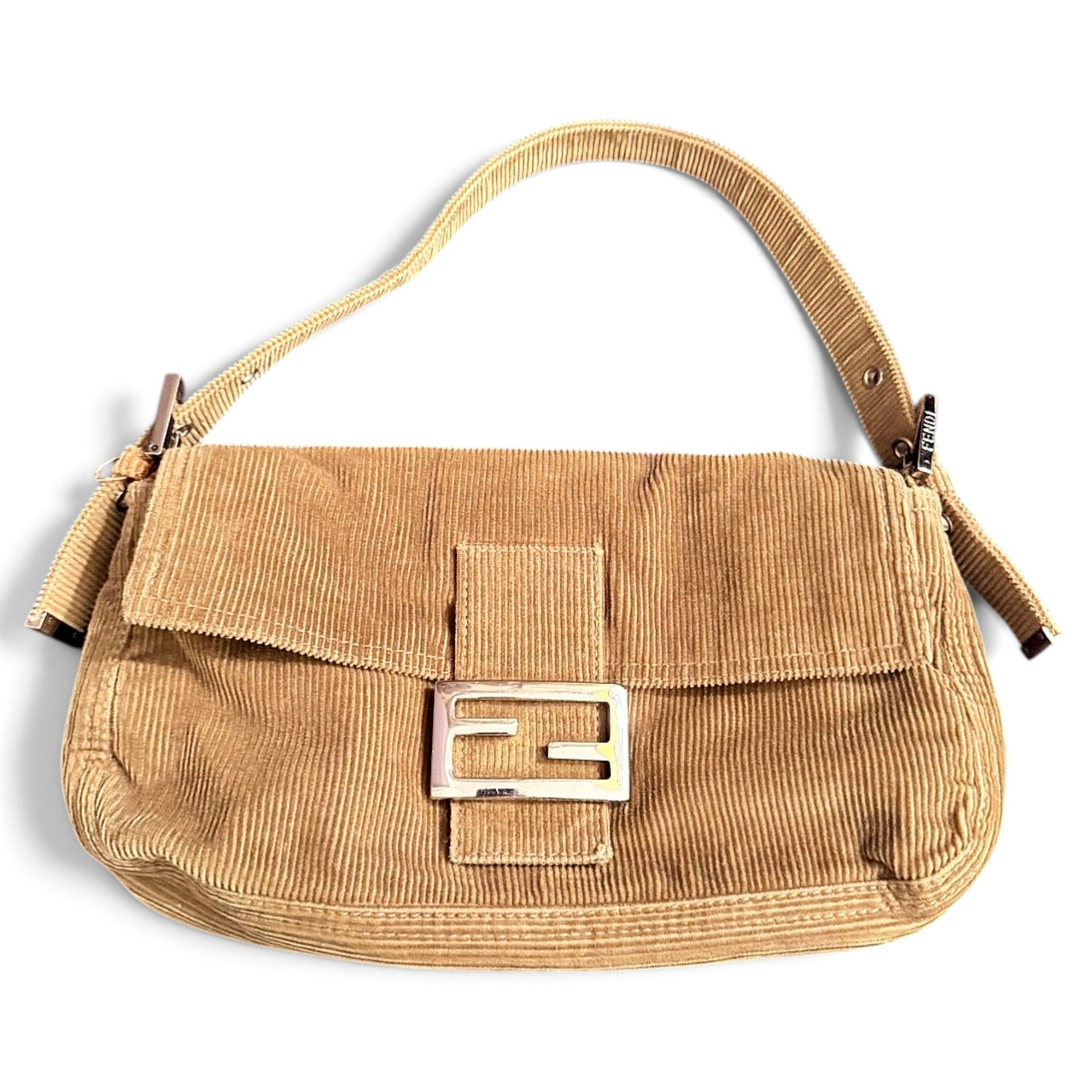 Baguette cloth handbag